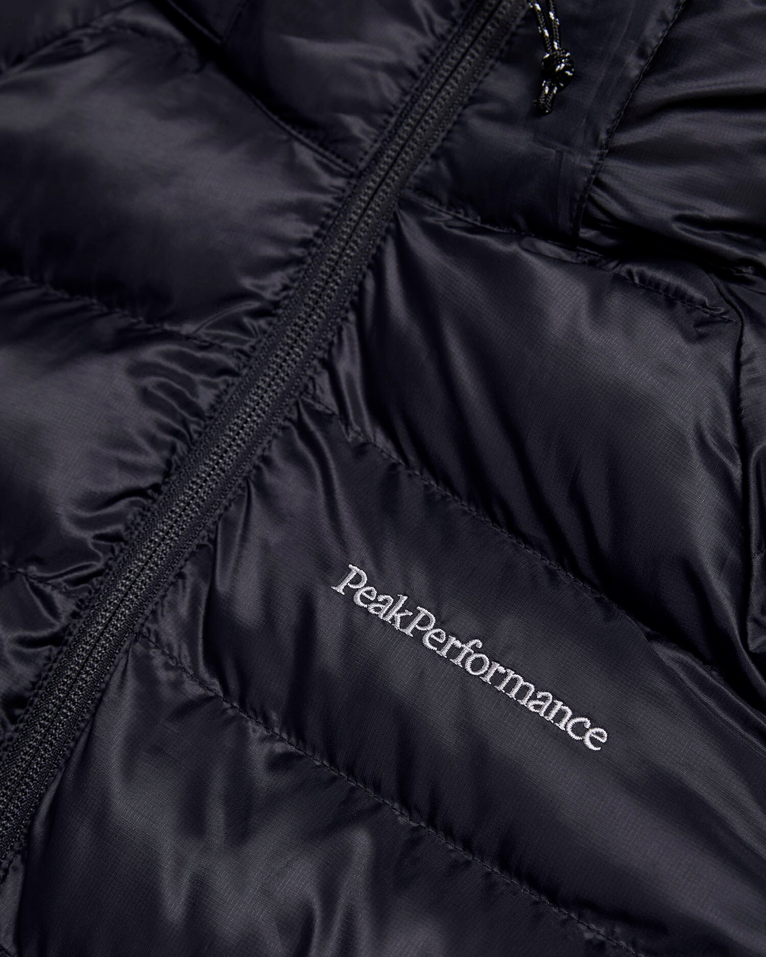PEAK PERFORMANCE, J Tomic Insulated Hood Jacket