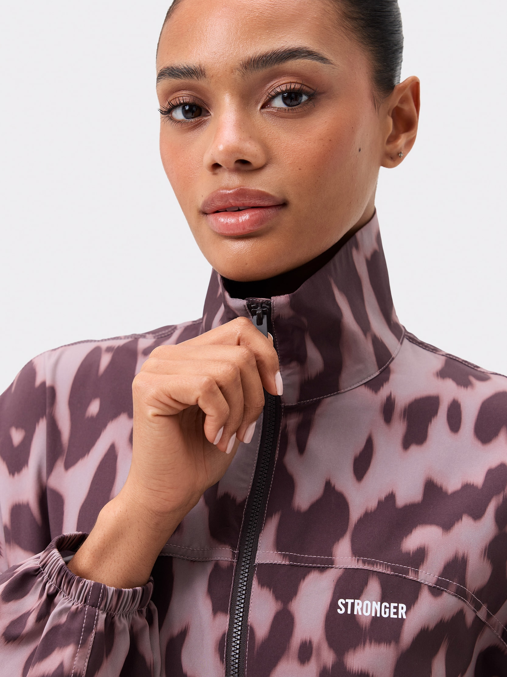 STRONGER, W BREEZY WOVEN JACKET
