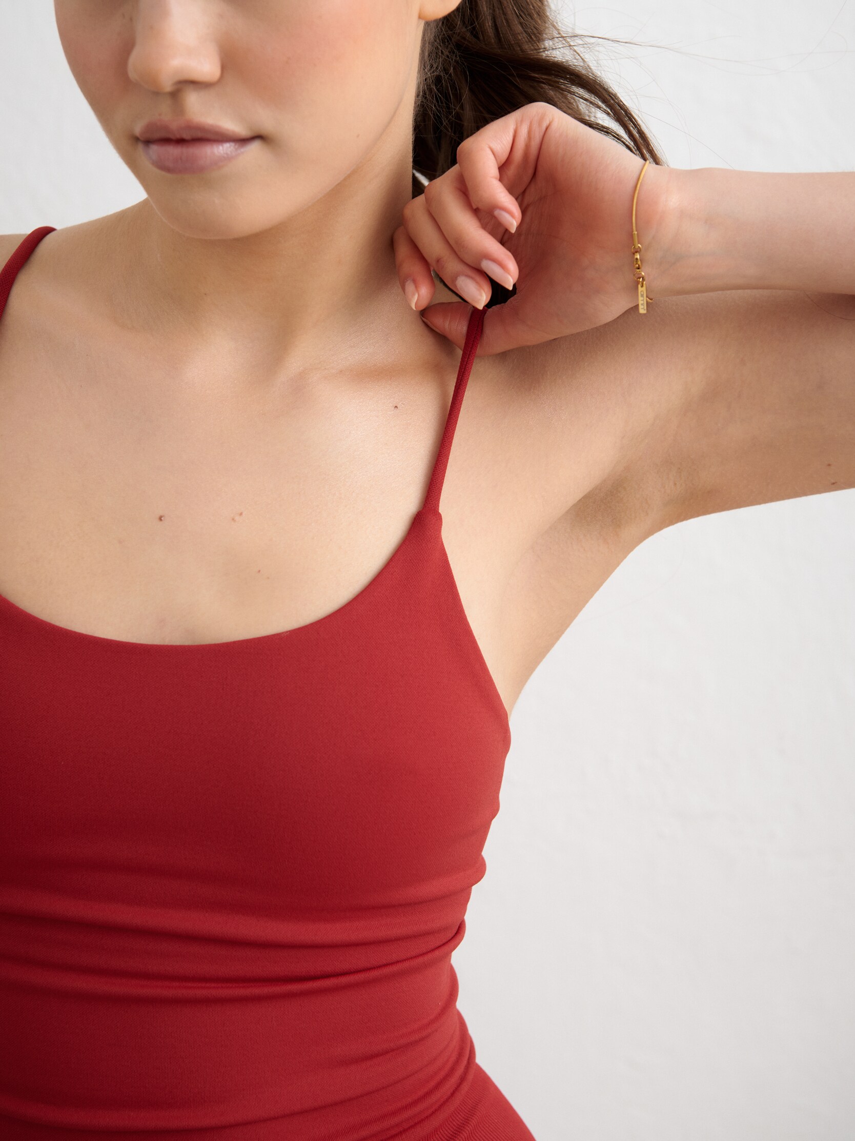 AIM&acute;N, Shape Seamless Strap Singlet