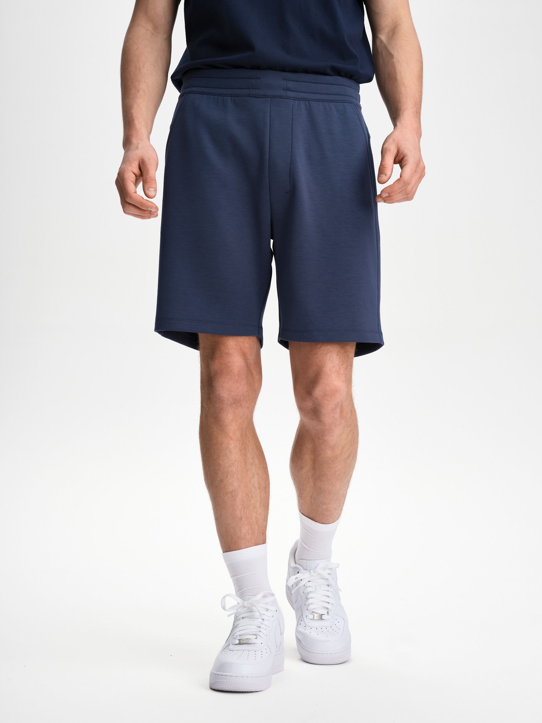 
SOC, 
M SOFT SHORTS, 
Detail 1
