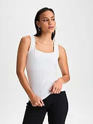 W Soft Square Singlet - WHITE Model01 Small1x1