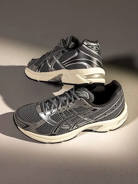 392211103114 ASICS M Gel-1130 392211103114 ASICS M Gel-1130 Model01 Detail