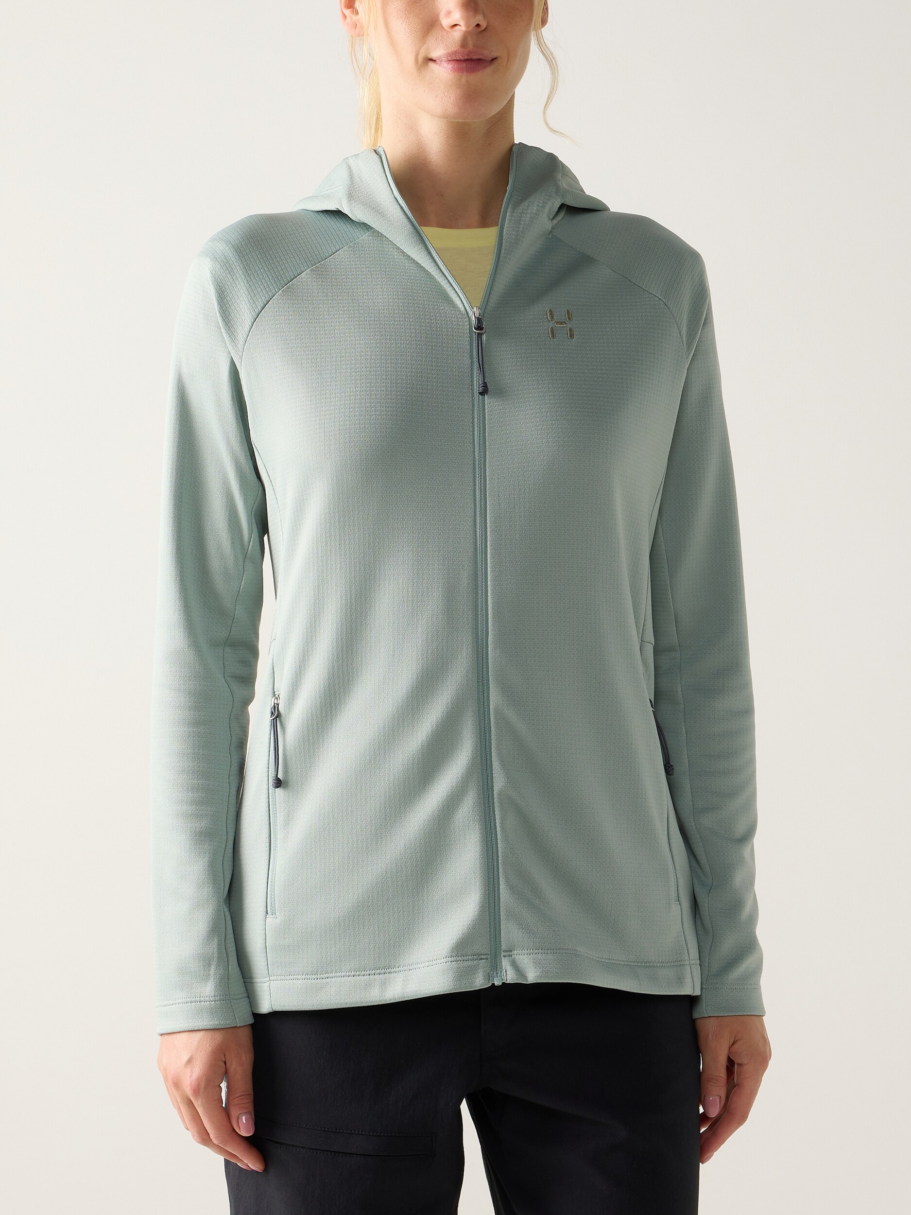 
HAGL&Ouml;FS, 
KORP MID HOOD WOMEN, 
Detail 1
