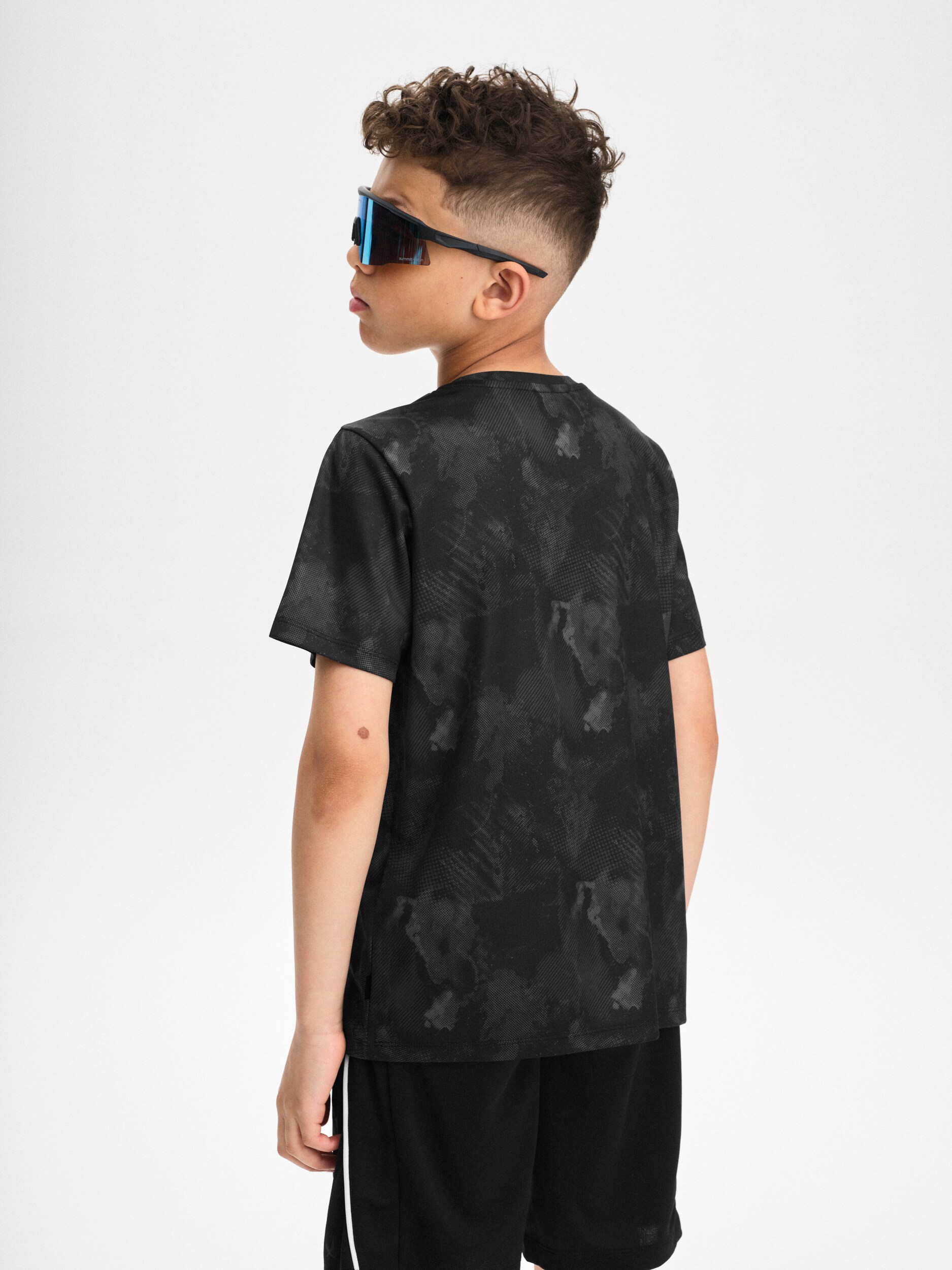 SOC, J BTS TRAIN TEE