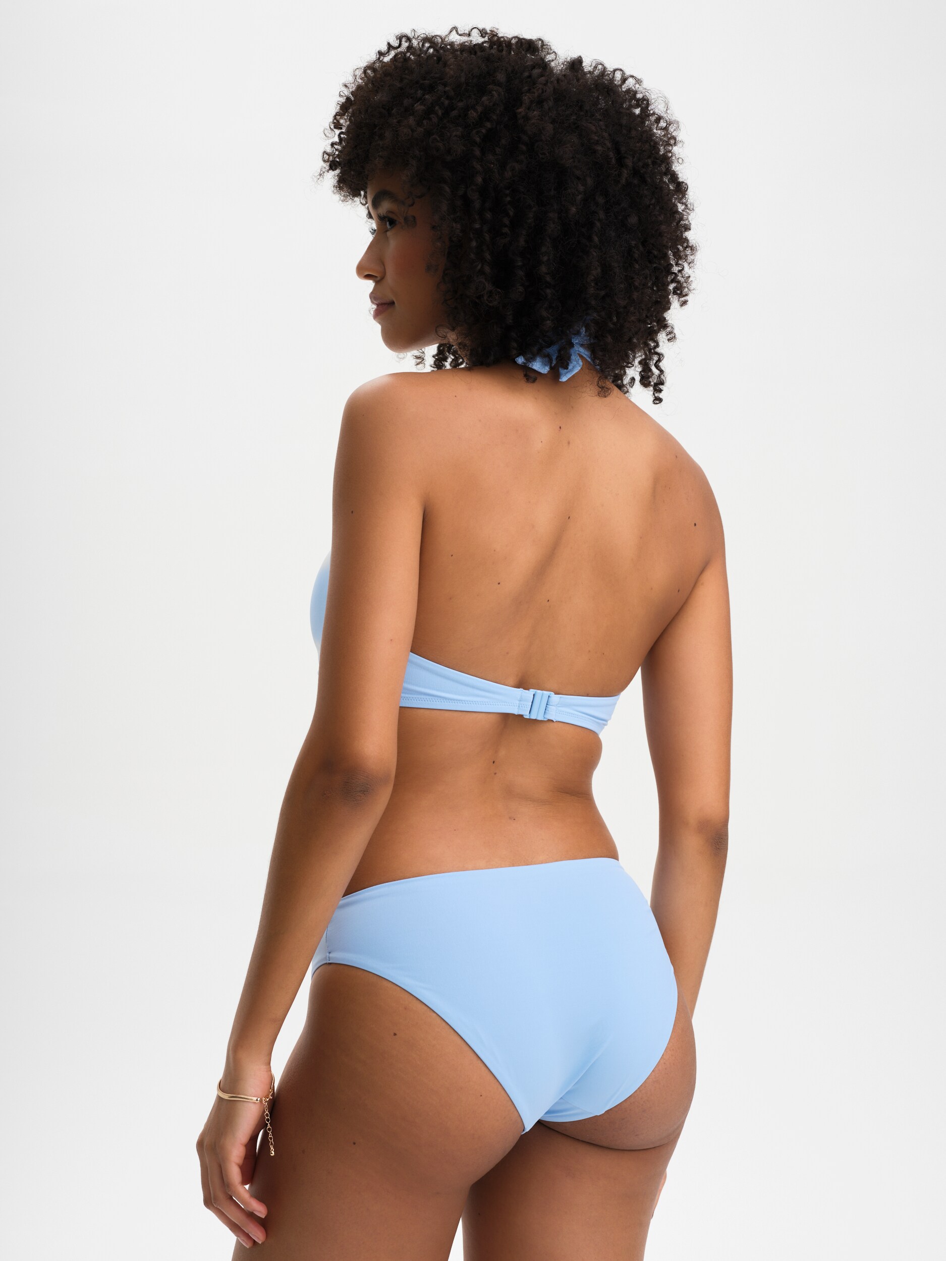 SOC, W COAST HALTER TOP