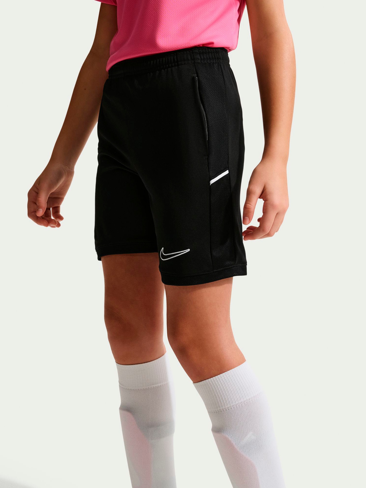 
NIKE, 
J NK DF ACD25 SHORT KP 7IN -PD, 
Detail 1

