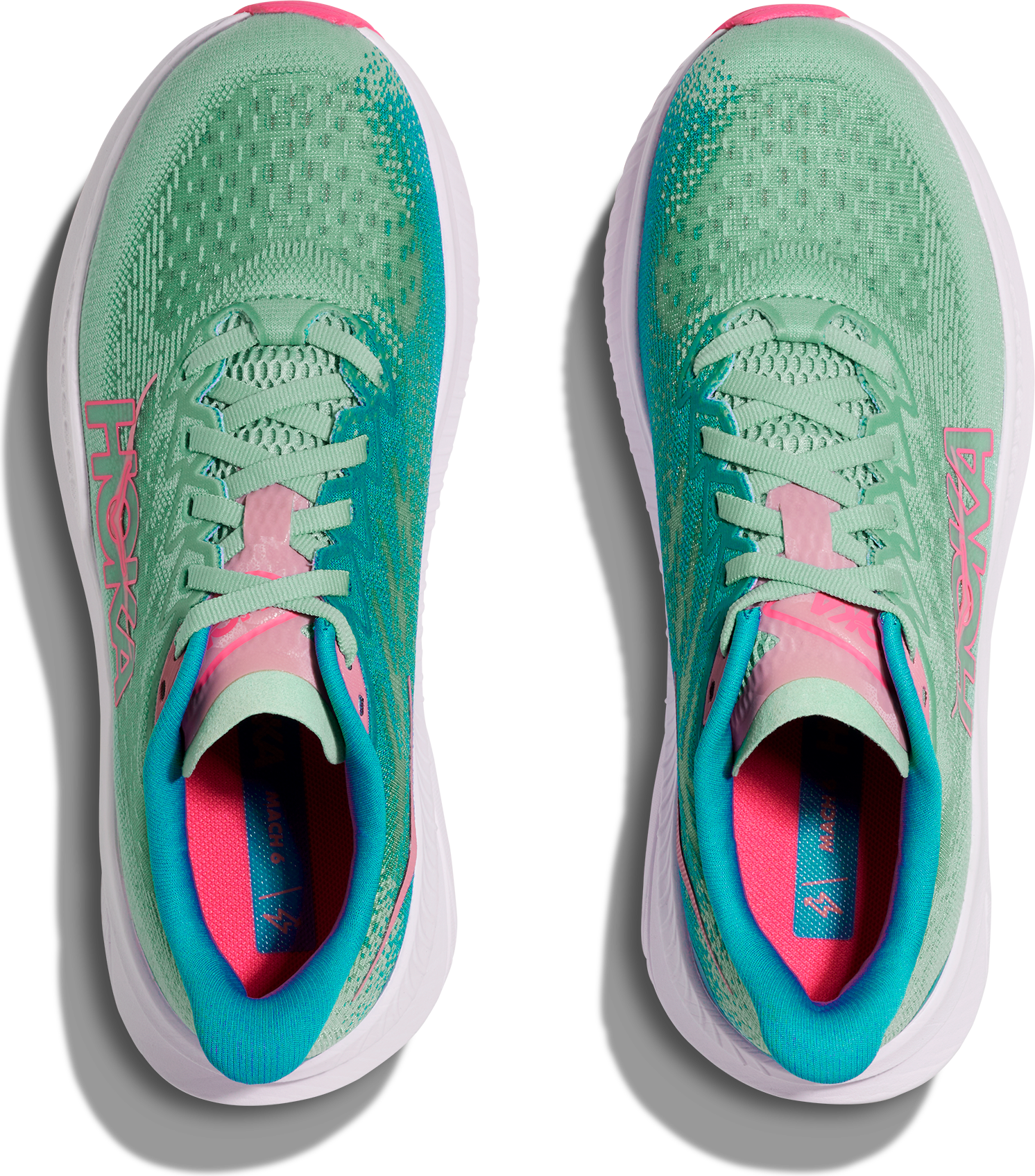 HOKA, W MACH 6