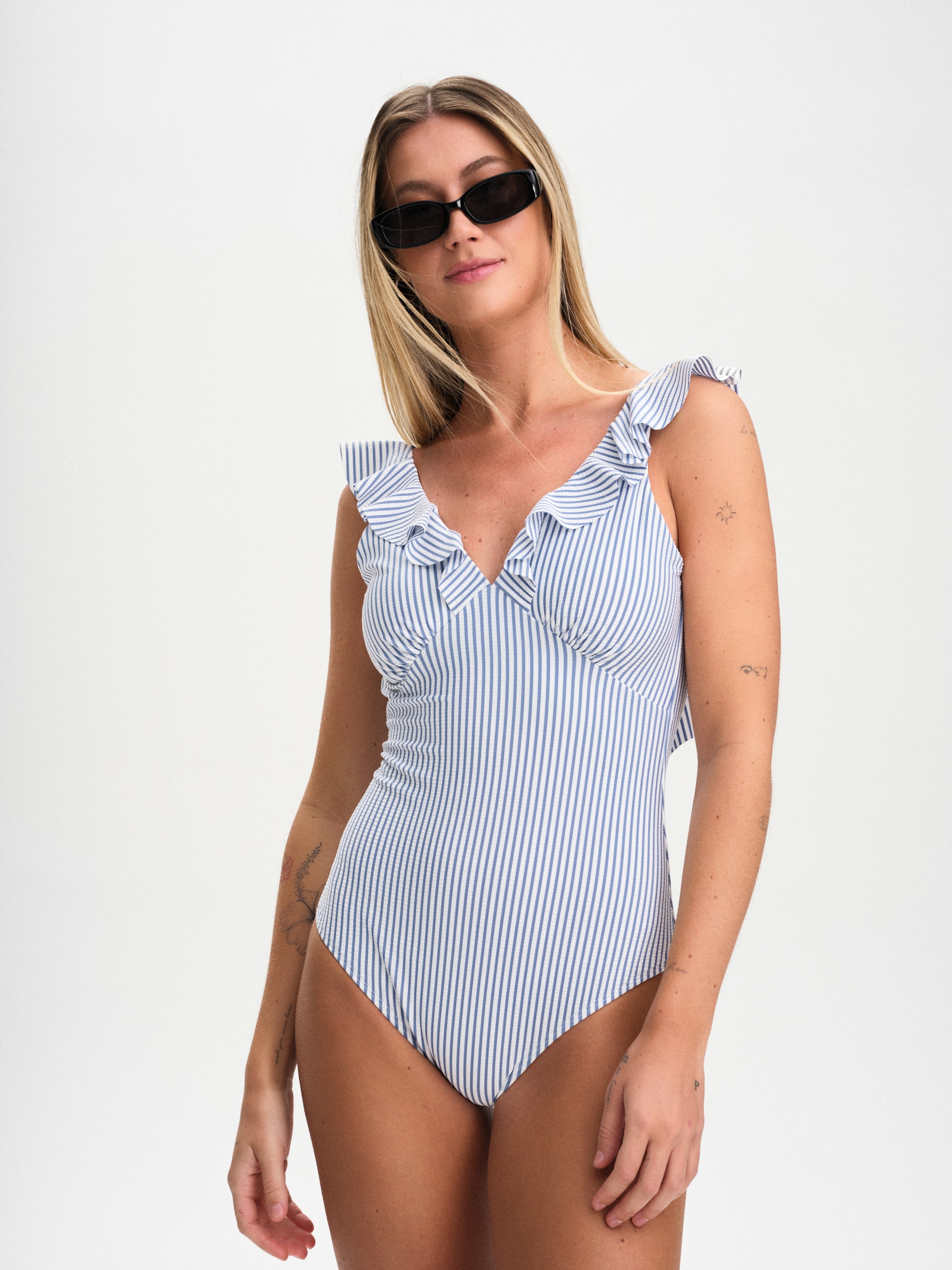 
RACE MARINE, 
W Anthea Flounced Suit, 
Detail 1
