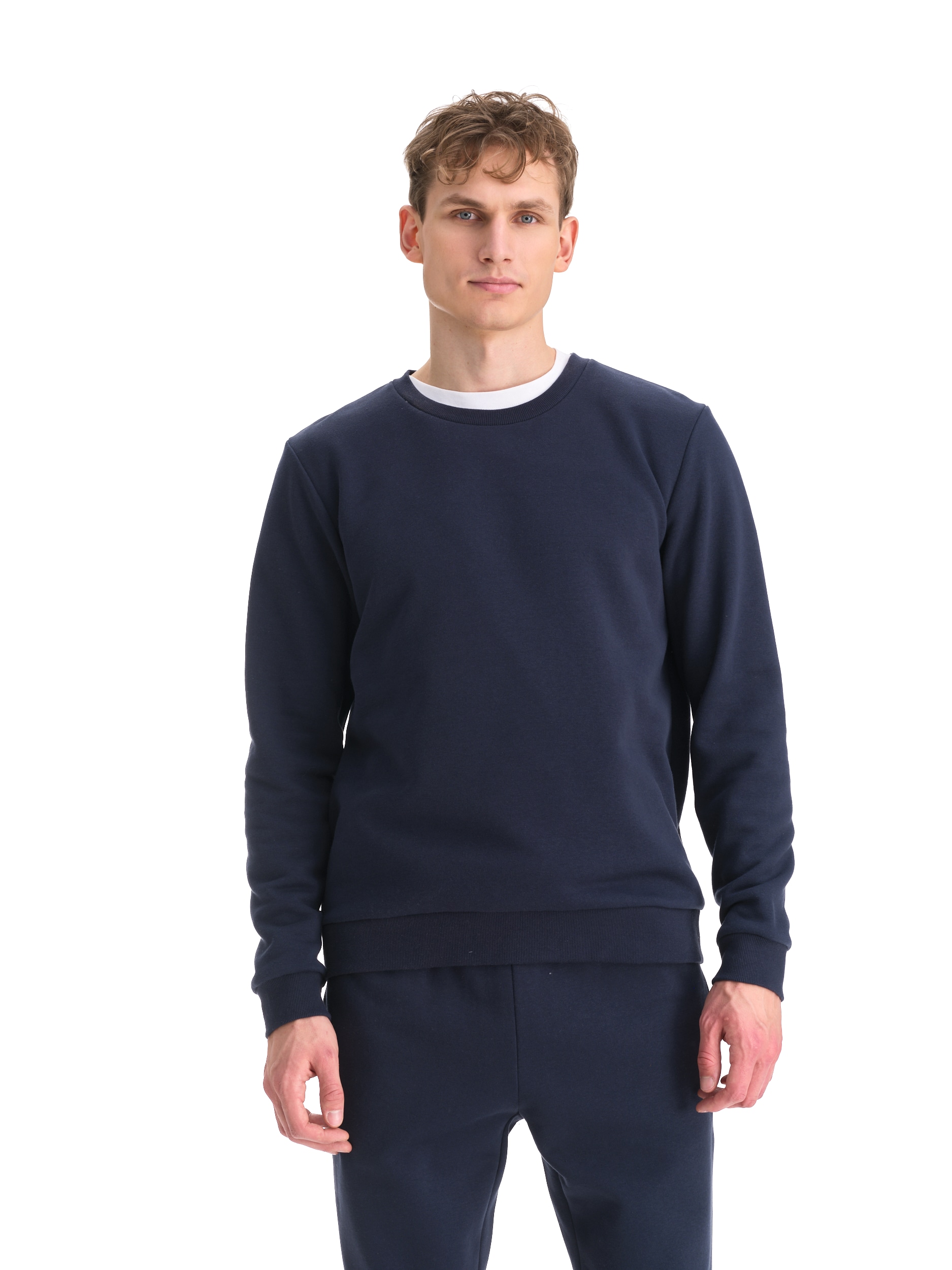 
TAKEOFF, 
Basic Crewneck M, 
Detail 1
