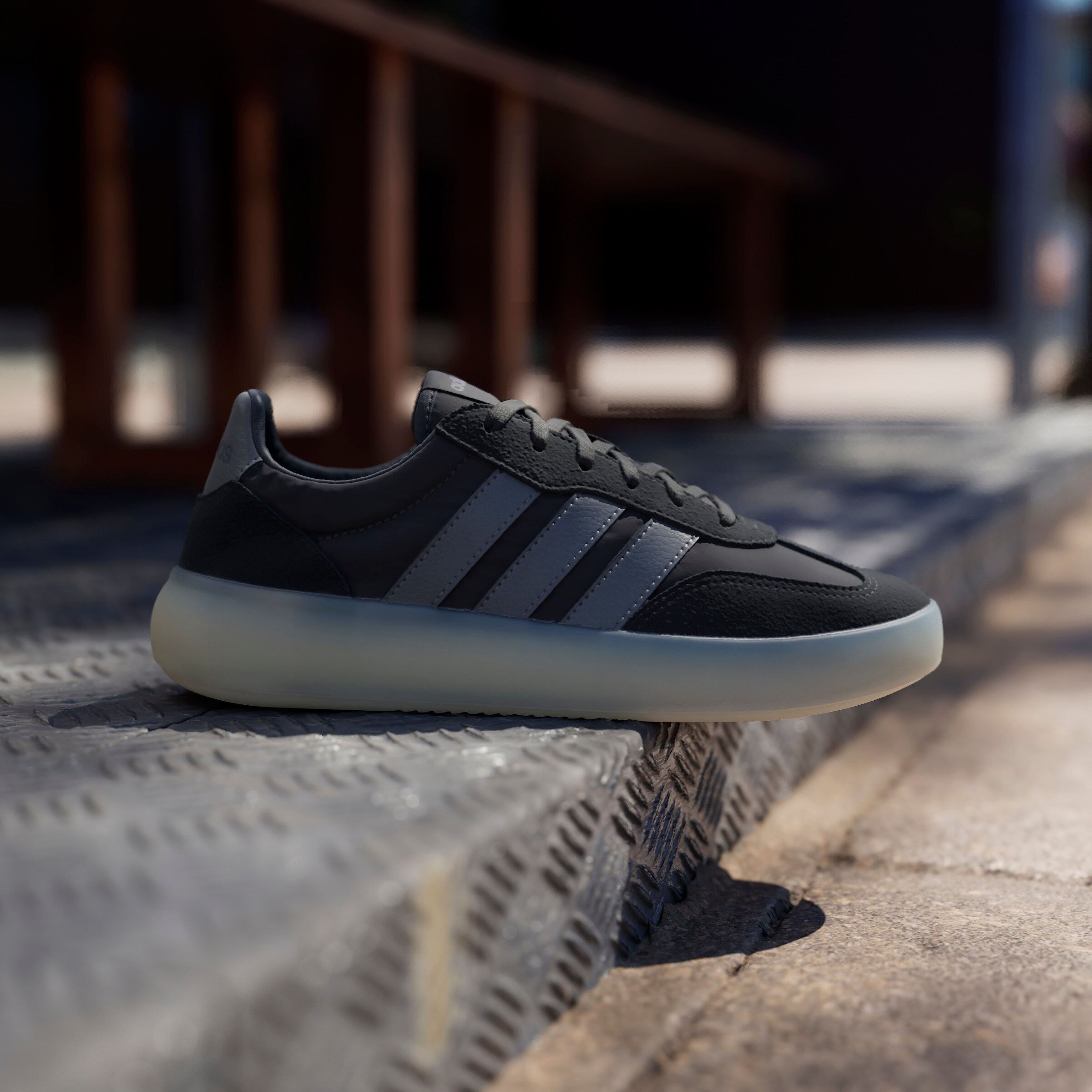 ADIDAS, W Barreda Decode