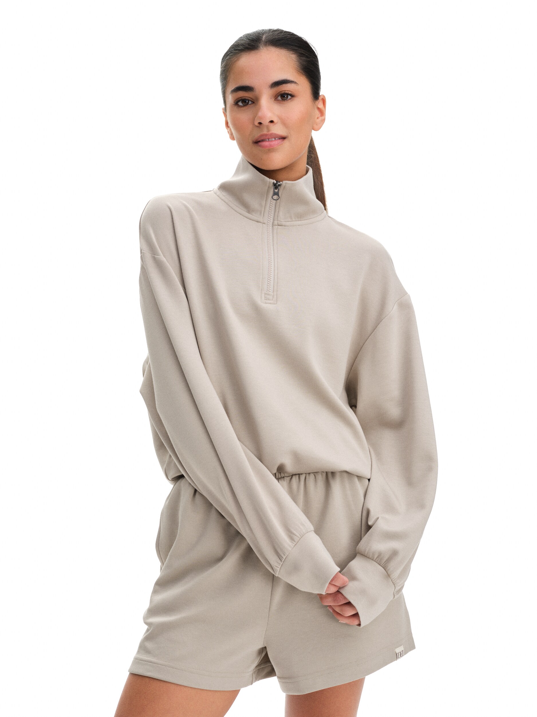
LE DON DE VIE, 
Lounge Half Zip W, 
Detail 1
