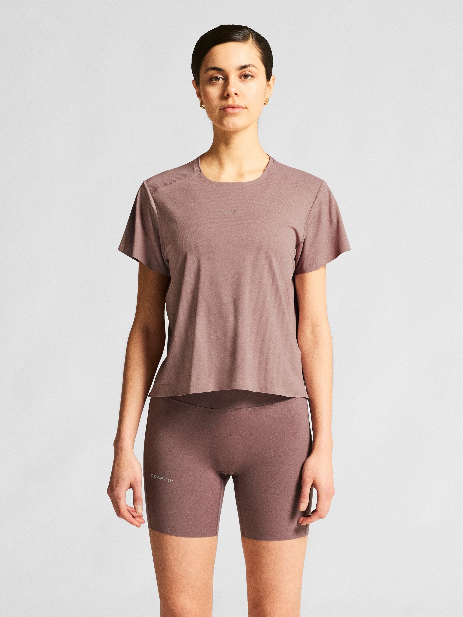 
CRAFT, 
W HYPERVENT TEE, 
Detail 1
