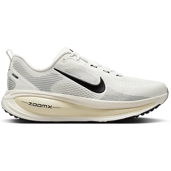 NIKE М Вомеро 18