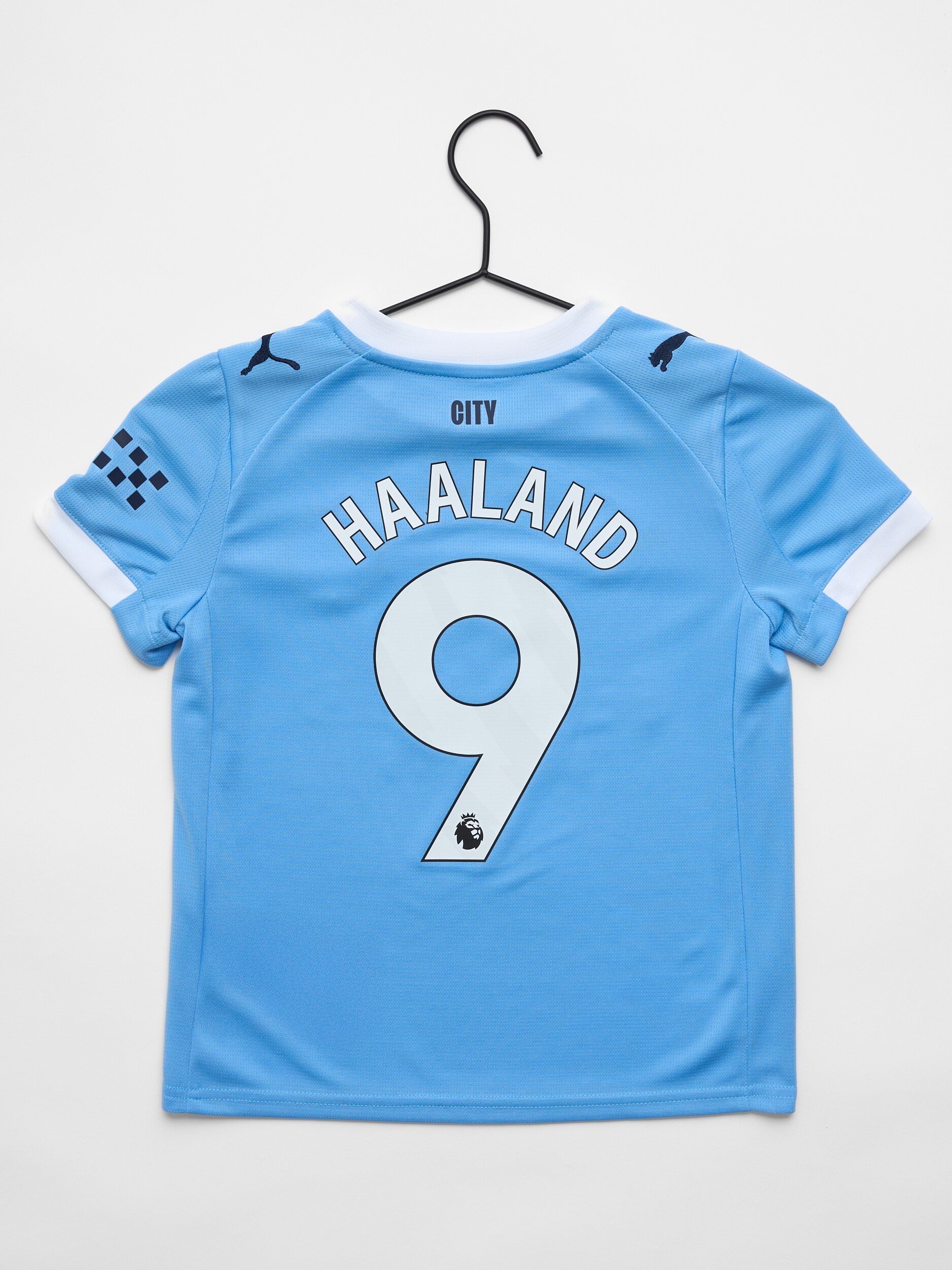 
PUMA, 
MCFC H JSY REP JR PLAYER, 
Detail 1
