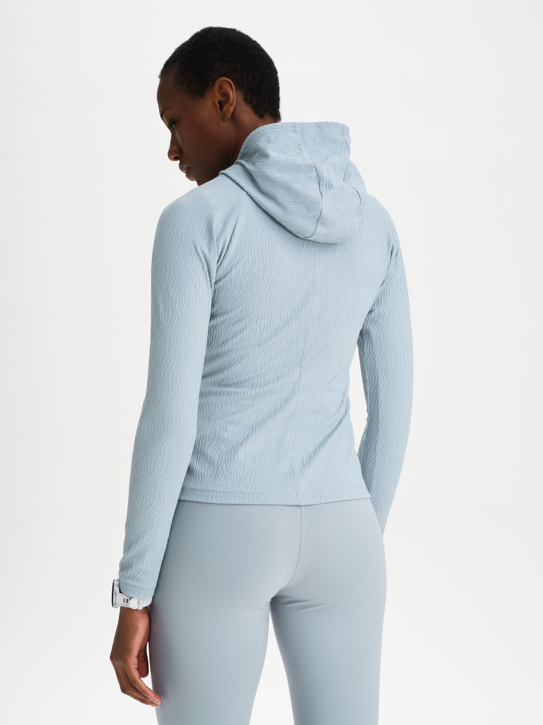 SOC, W RUN PACE HOOD