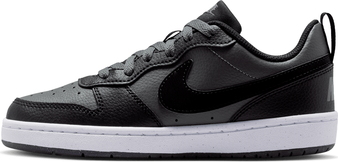NIKE, J COURT BOROUGH LOW GS