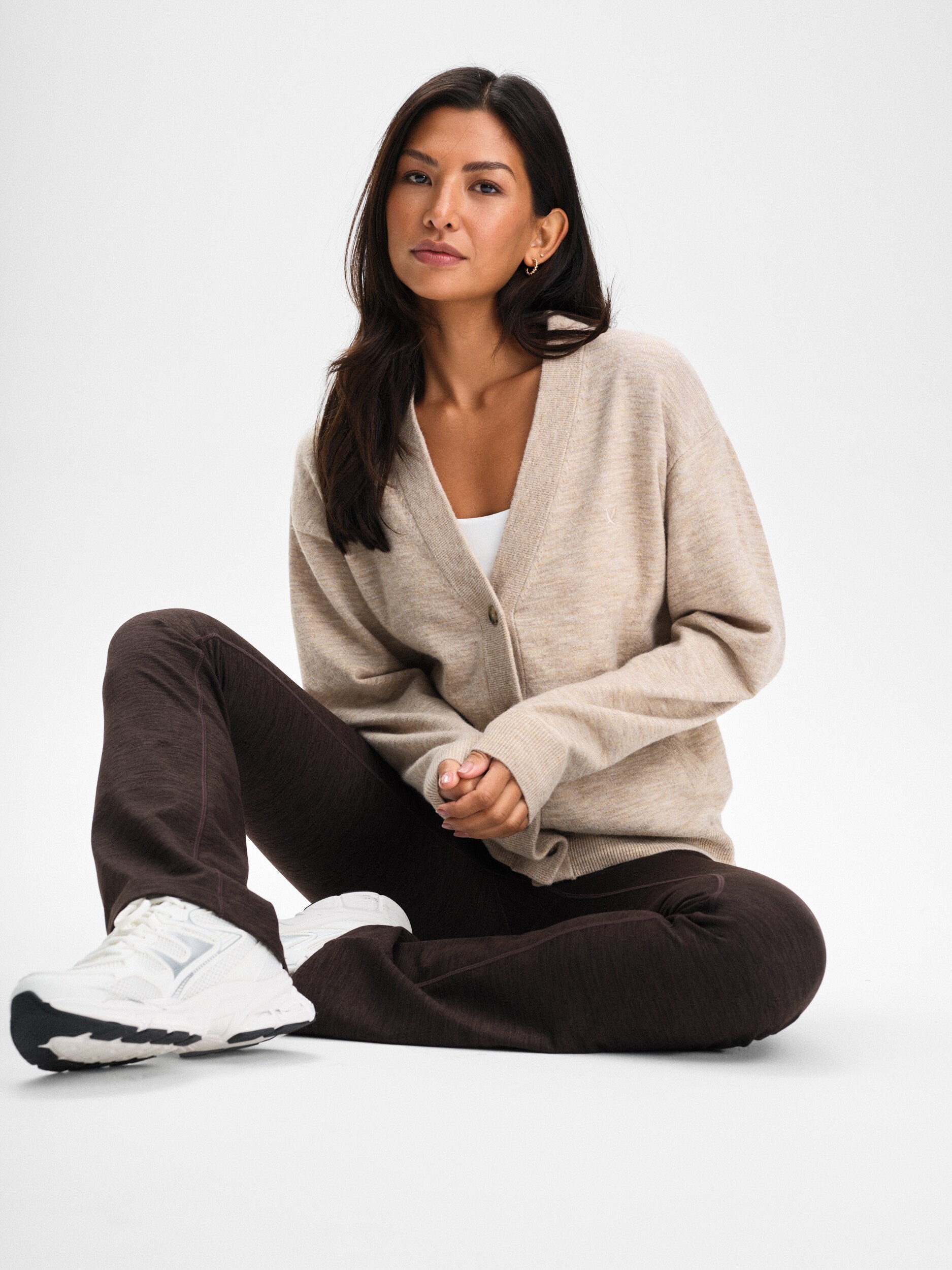 
SOC, 
W KNITTED CARDIGAN, 
Detail 1
