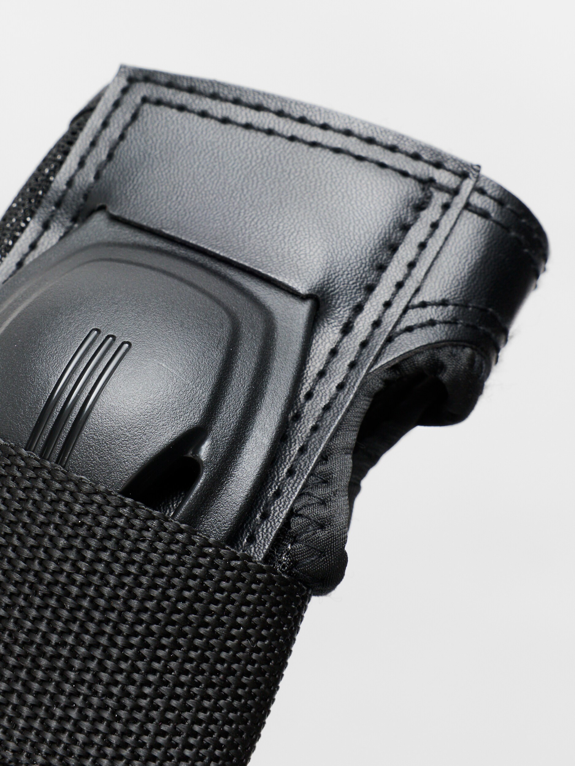 REVOLUTION, PROTECTION SET J