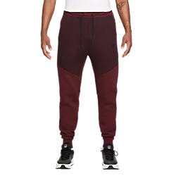 M Tch Fleece Jogger - Dark Team Red Model01 Small1x1