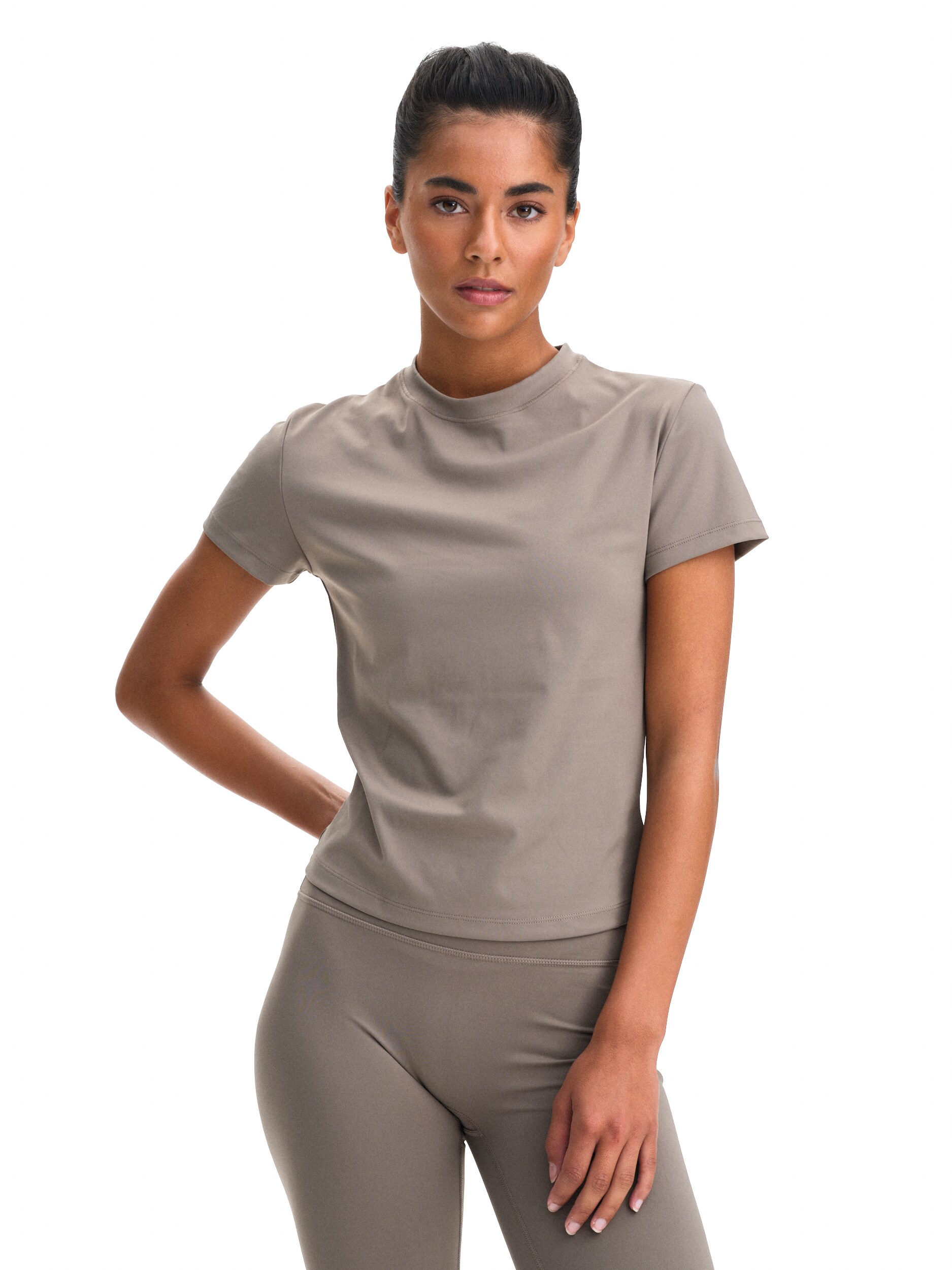 
DROP OF MINDFULNESS, 
BARE EASE T-SHIRT, 
Detail 1
