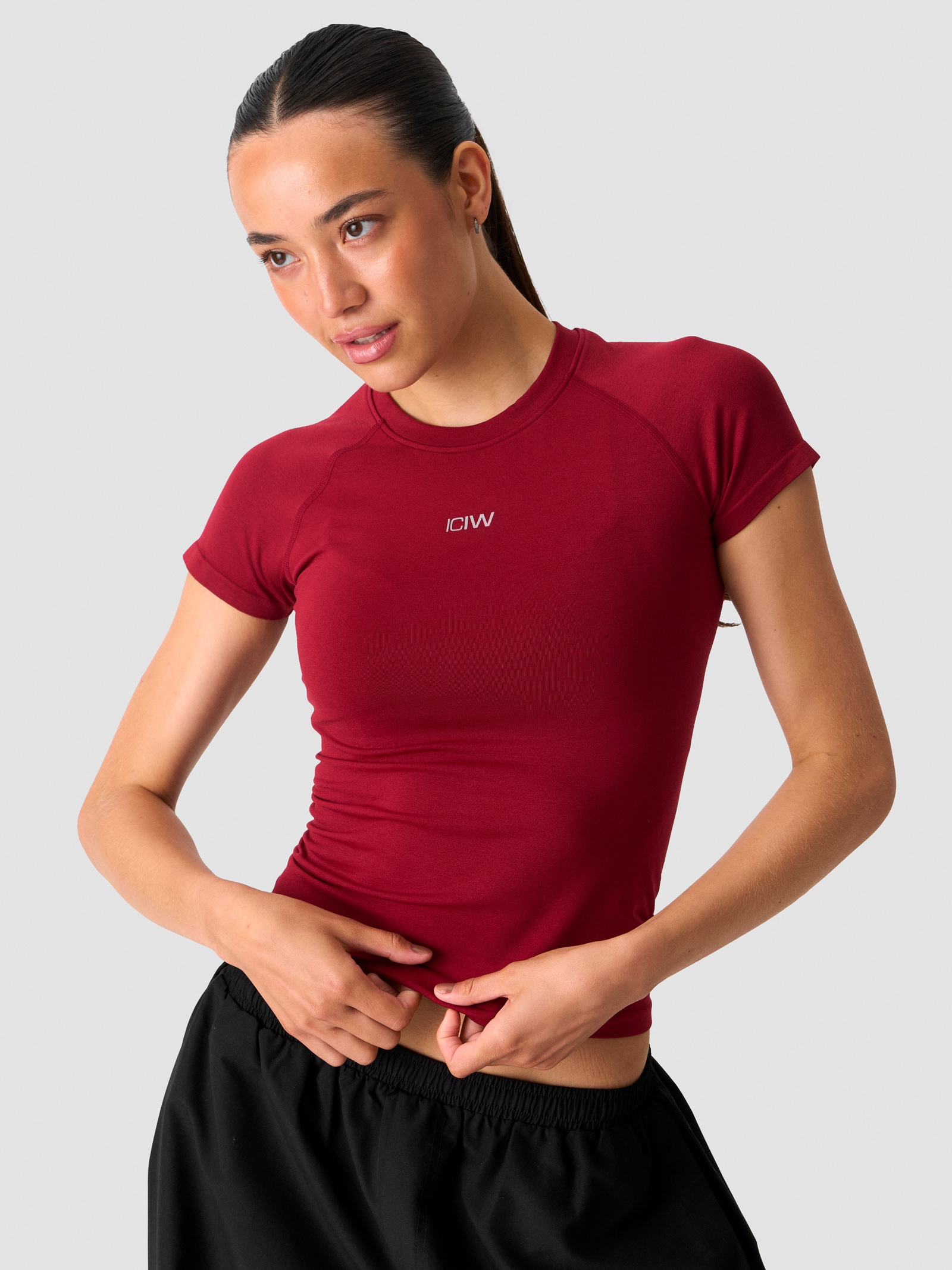 
ICANIWILL, 
W SMOOTH SEAMLESS TEE, 
Detail 1
