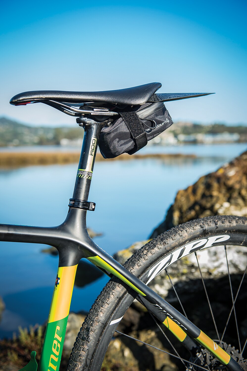 BLACKBURN, Grid Medium