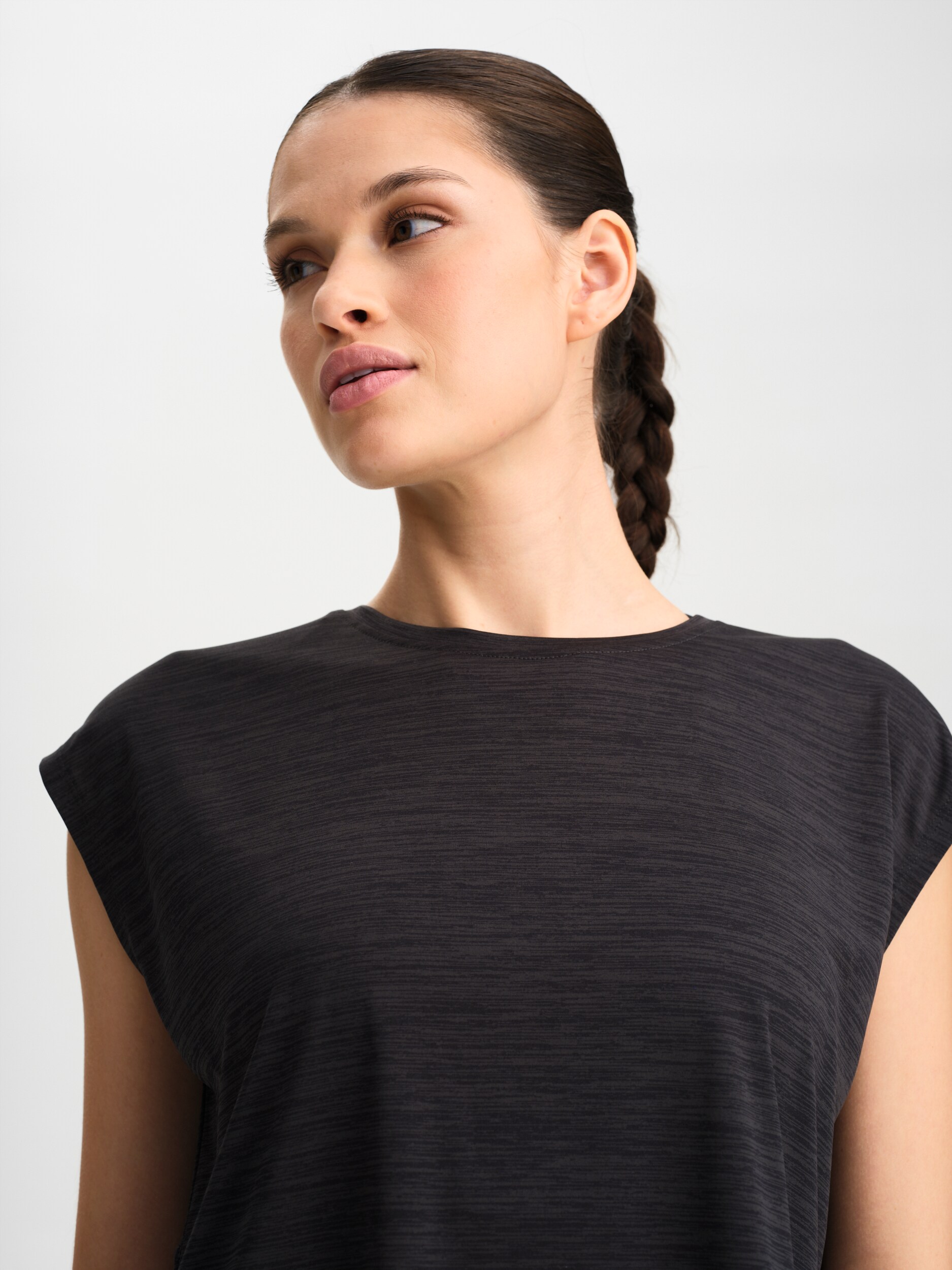 SOC, W Rounded Top Re