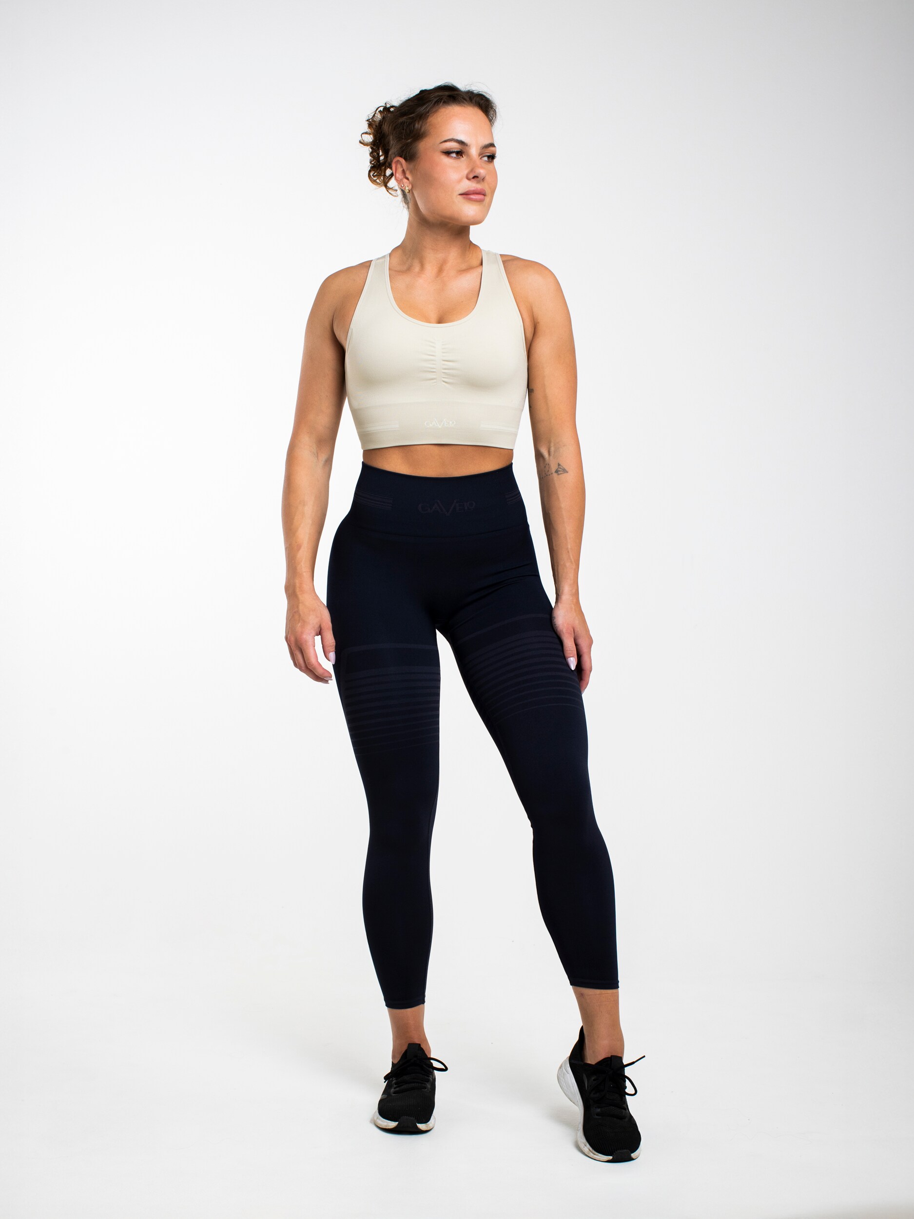 
GAVELO, 
GAVELO SEAMLESS SIGNATURE TIGHTS BLACK, 
Detail 1
