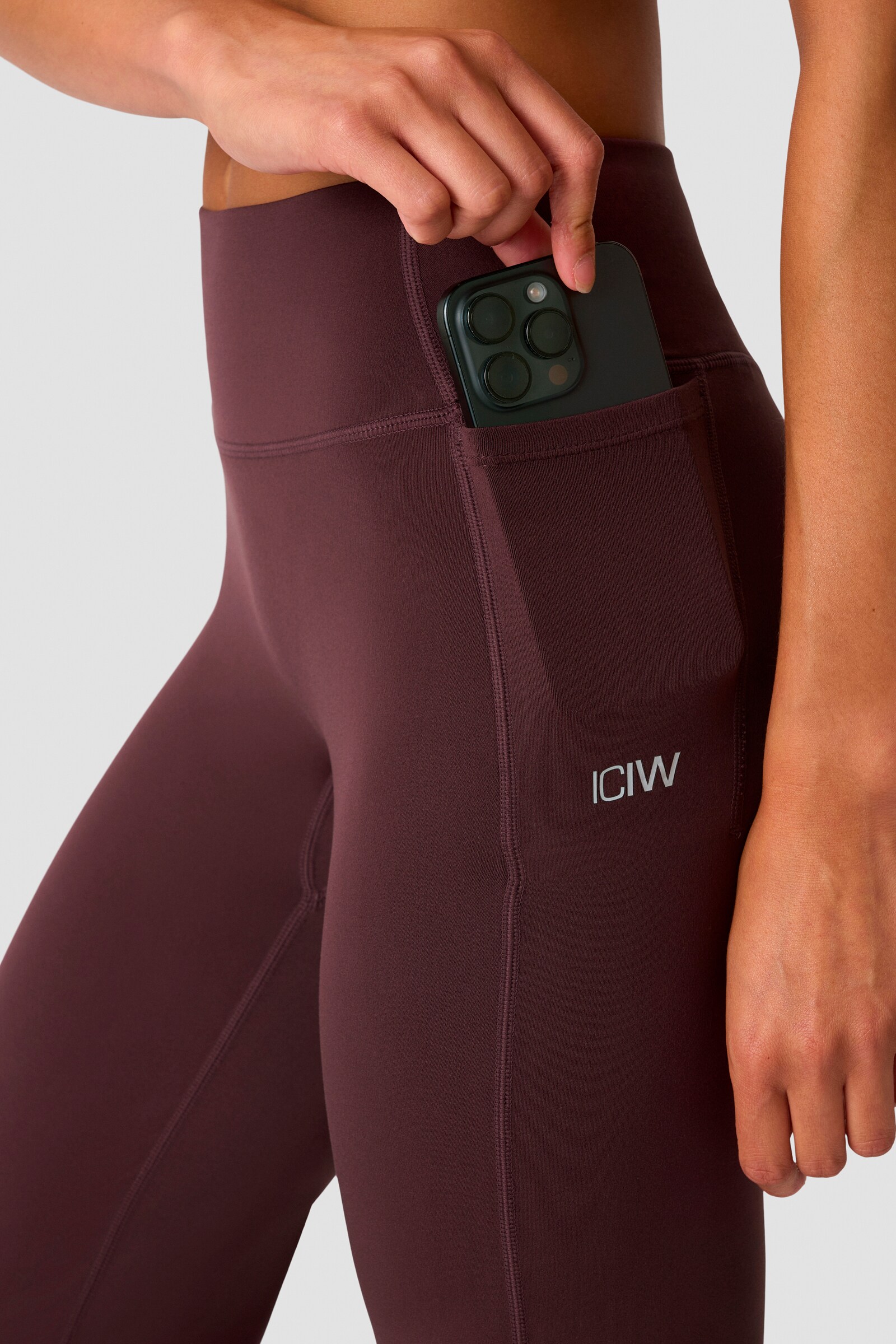 ICANIWILL, LUXE STRAIGHT LEG TIGHTS W
