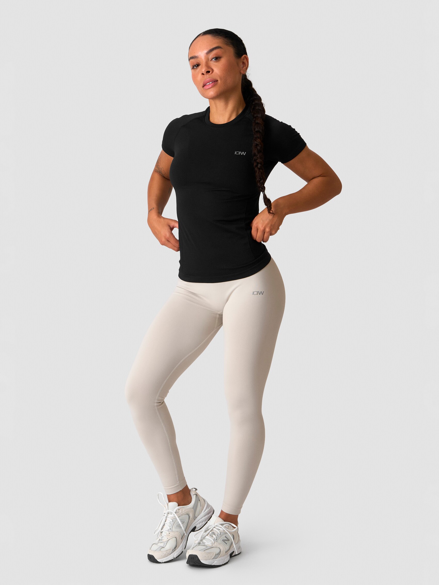 ICANIWILL, DEFINE SEAMLESS T-SHIRT W