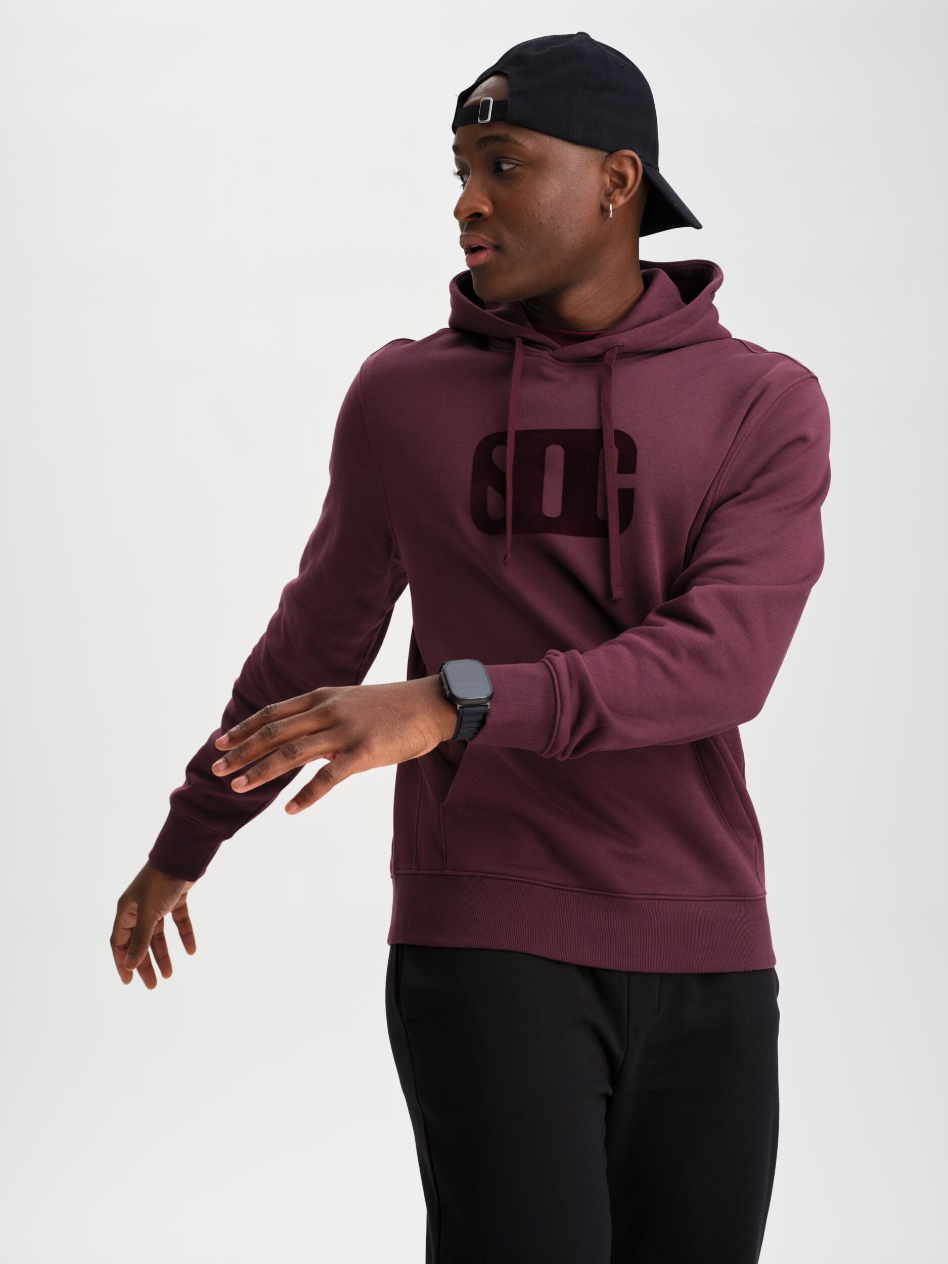 
SOC, 
M Holiday Hood, 
Detail 1
