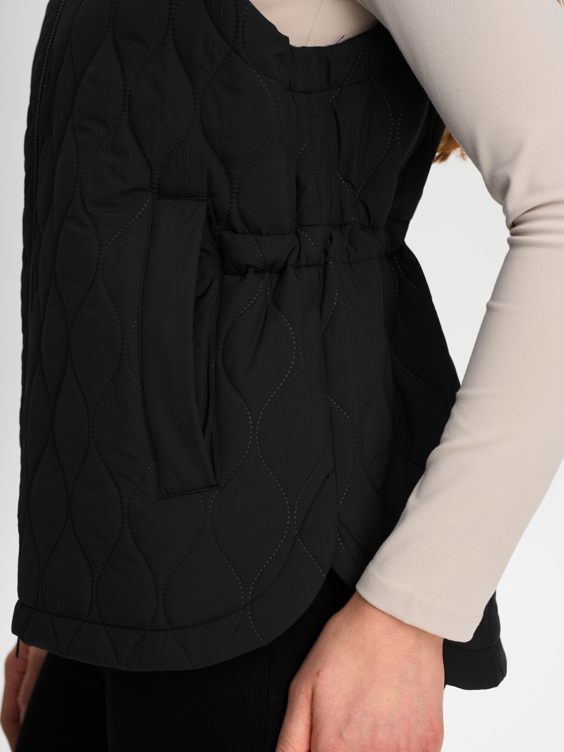 EVEREST, W EMORY QUILT VEST