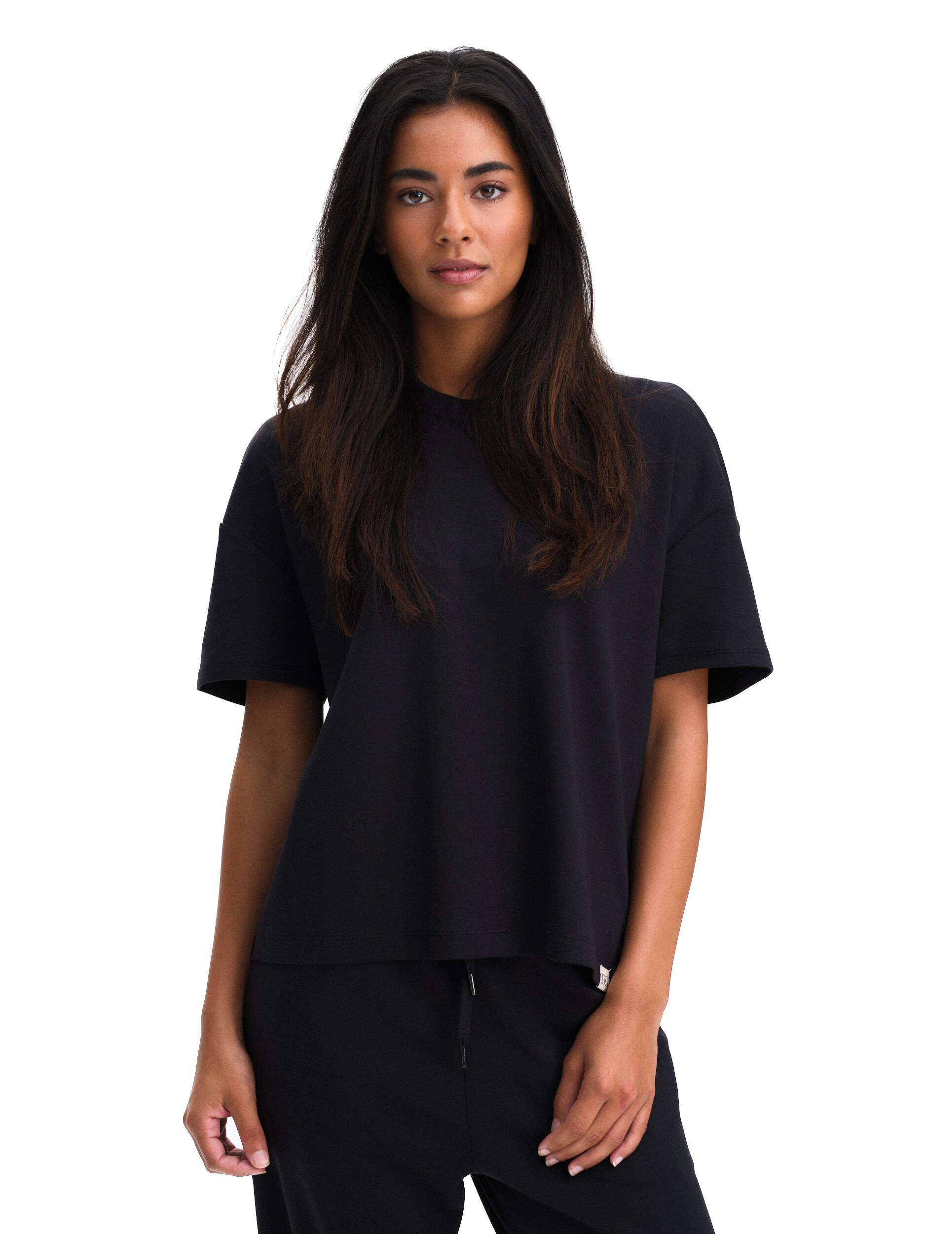 
LE DON DE VIE, 
LOUNGE BOX TEE W, 
Detail 1

