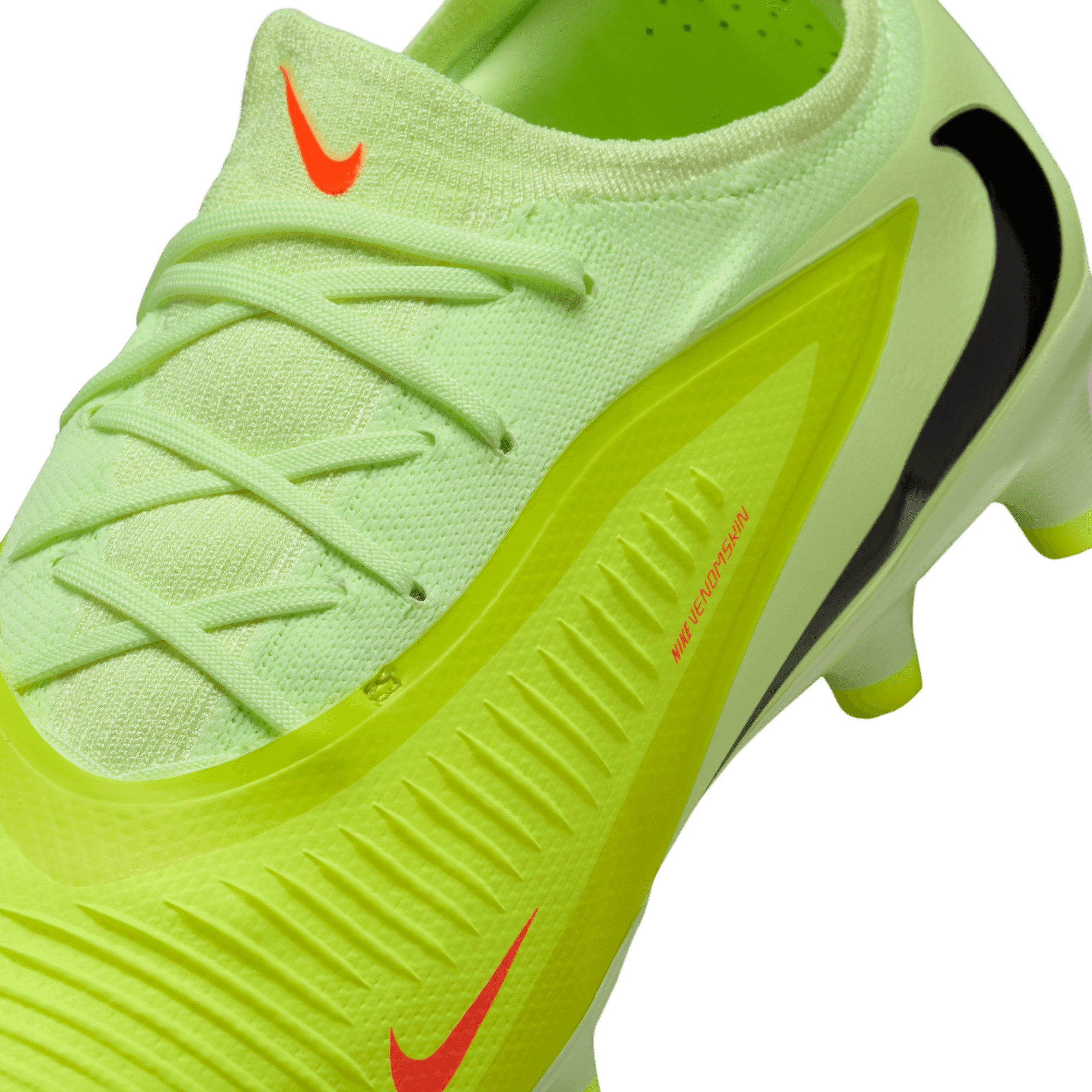 NIKE, Phantom 6 Low Pro Ag-pro