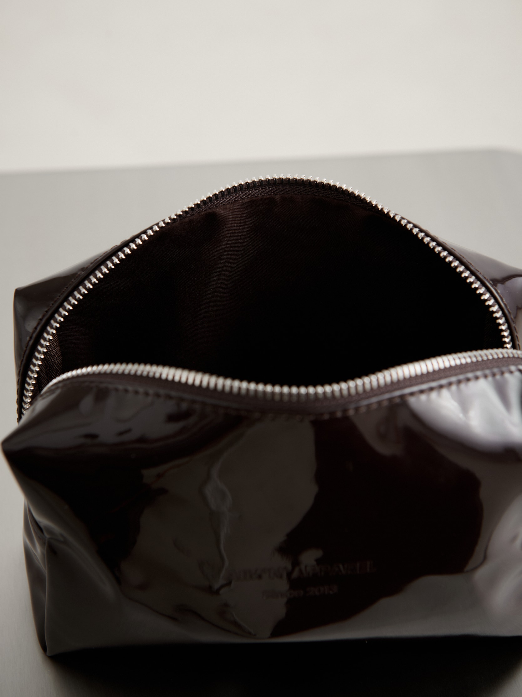 AIM&acute;N, SMALL TOILETRY BAG
