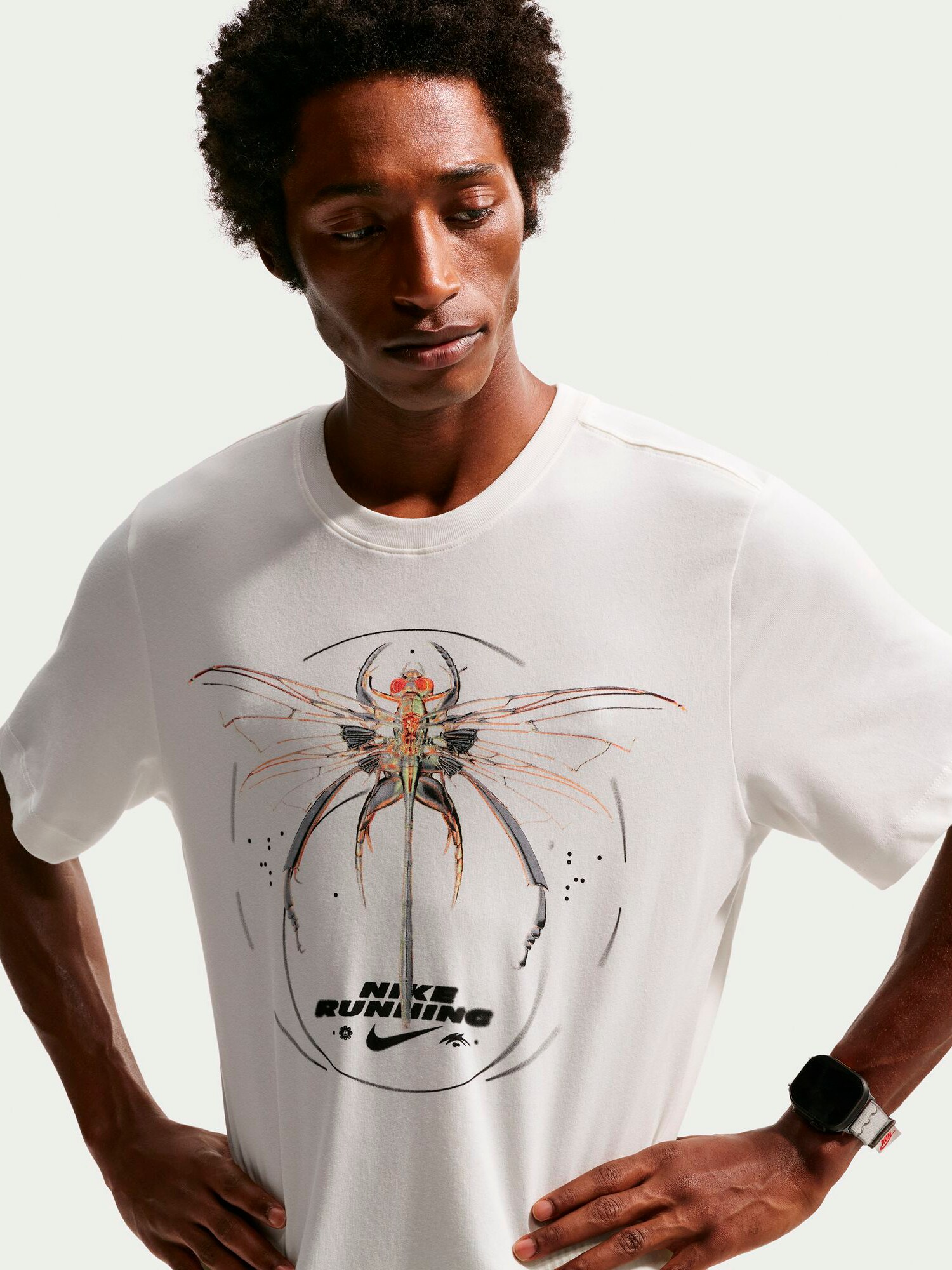 NIKE, M NK DF TEE STD IYKYK SU26