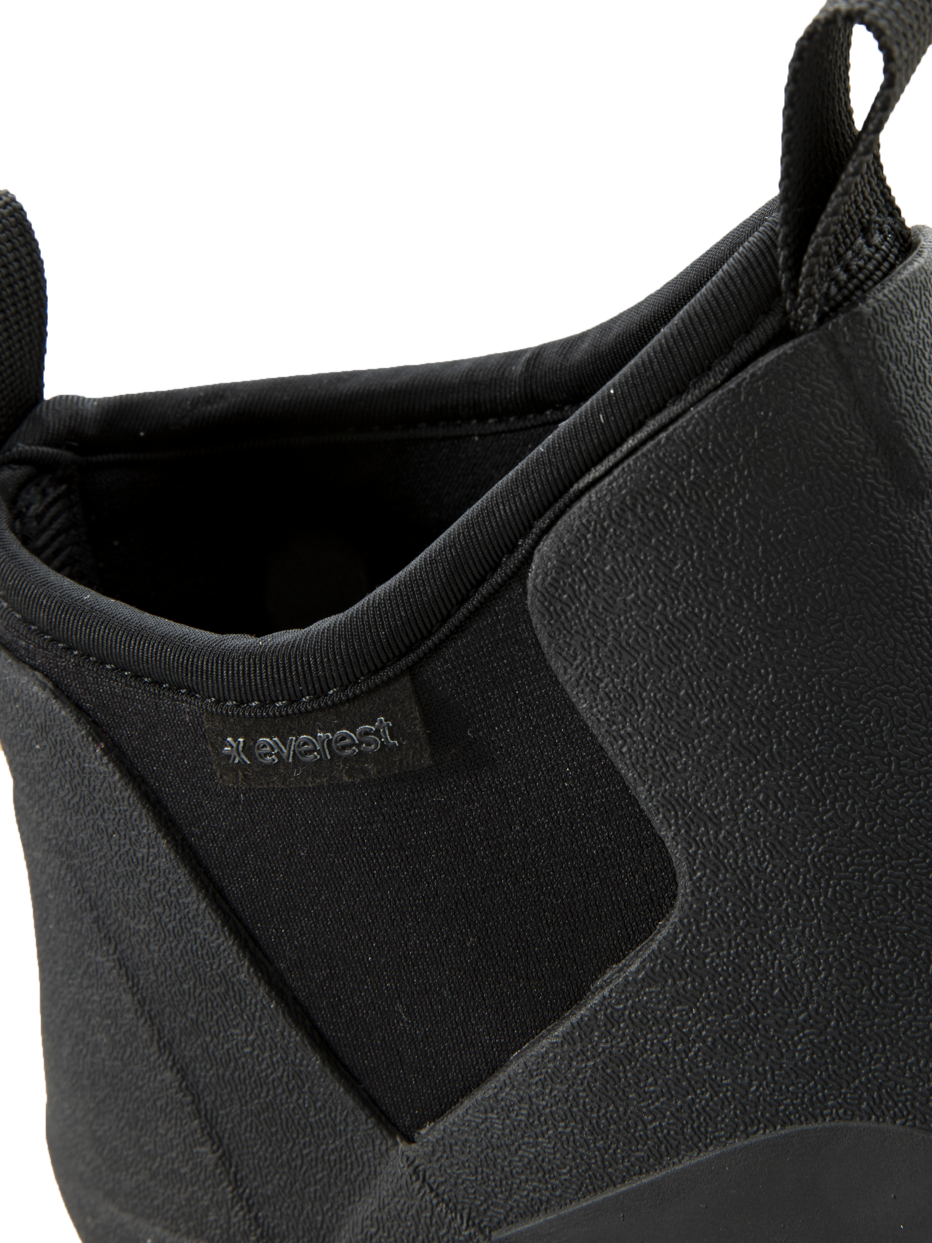 
EVEREST, 
U Geryon Boot, 
Detail 1
