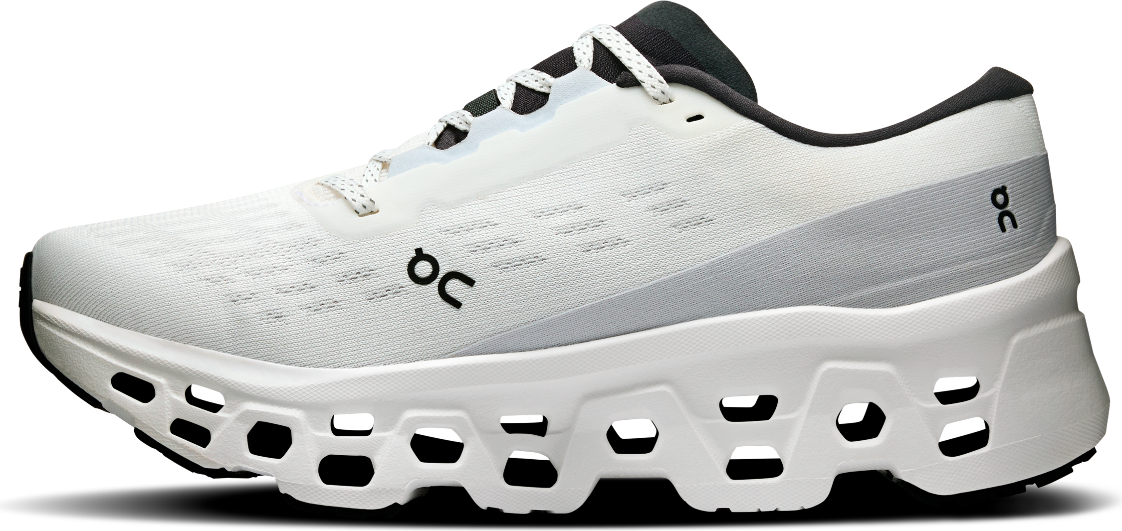 ON, W CLOUDMONSTER 3