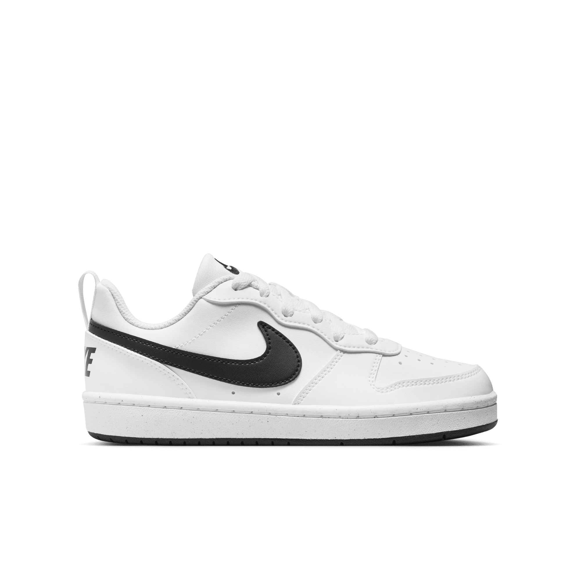 NIKE, J Court Borough Low Rec Gs