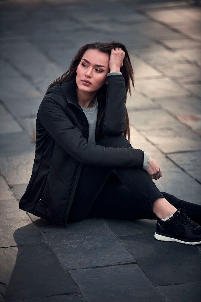 
CRAFT, 
Emotion Light Padded Jkt W, 
Detail 1
