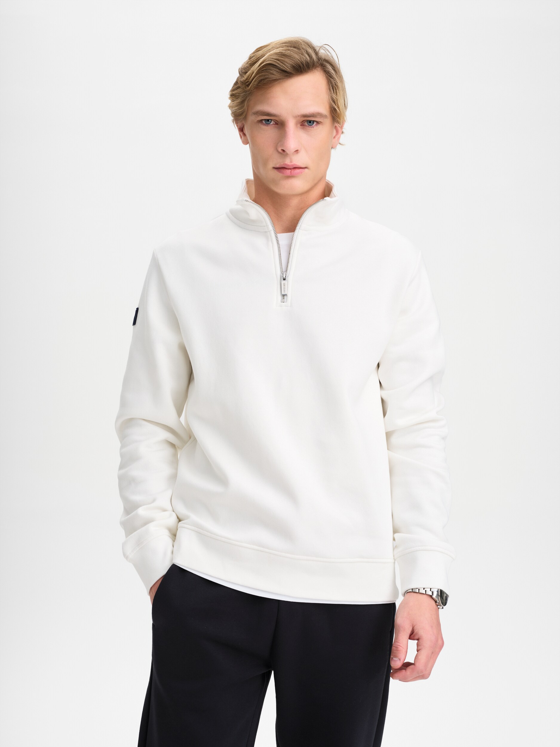 
RACE MARINE, 
M RACE HALF ZIP, 
Detail 1
