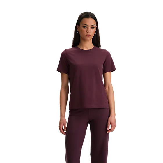 401620105101 SOC W REGULAR FIT R-NECK TEE 401620105101 SOC W REGULAR FIT R-NECK TEE Model01 Detail