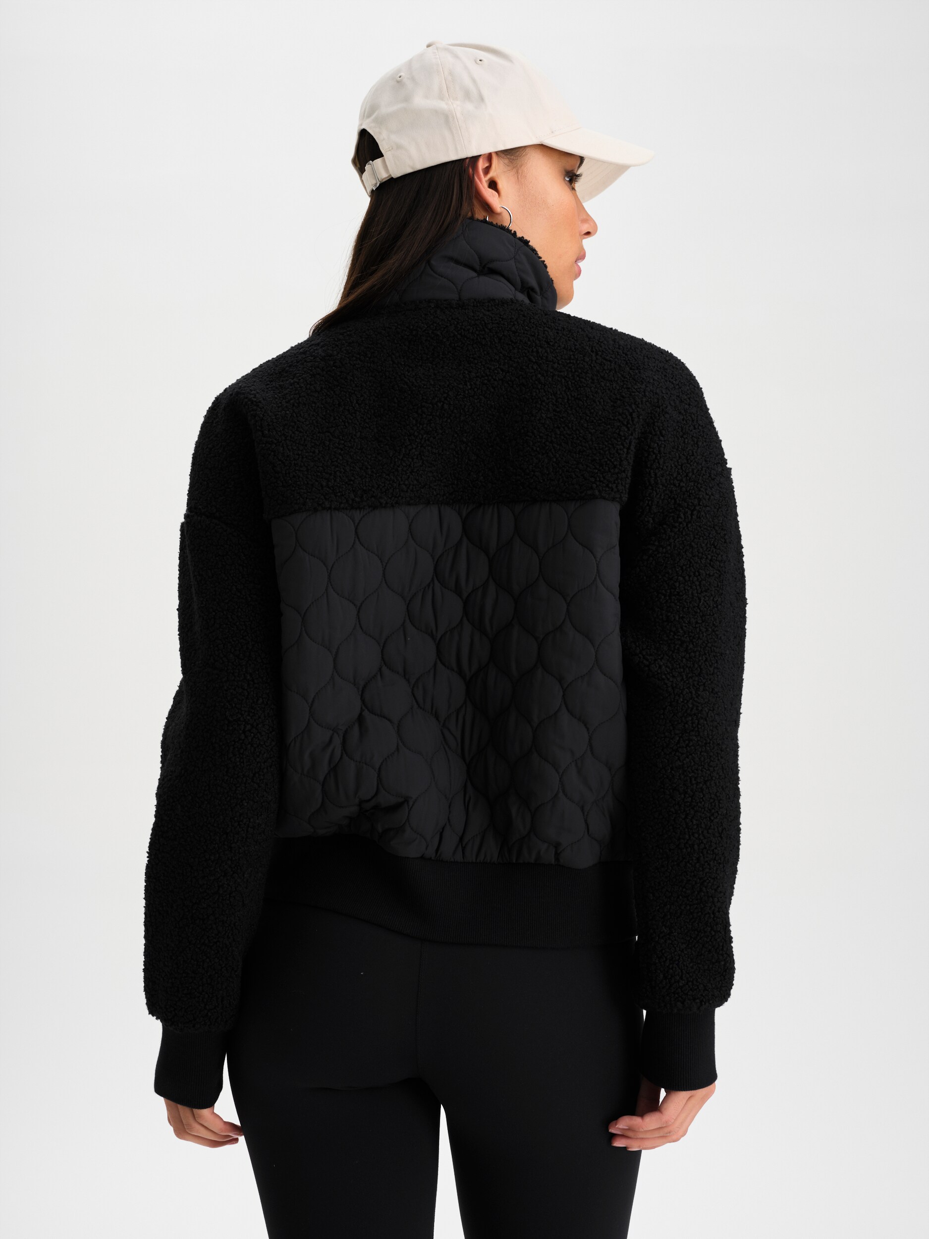 SOC, W QUILT PILE JACKET