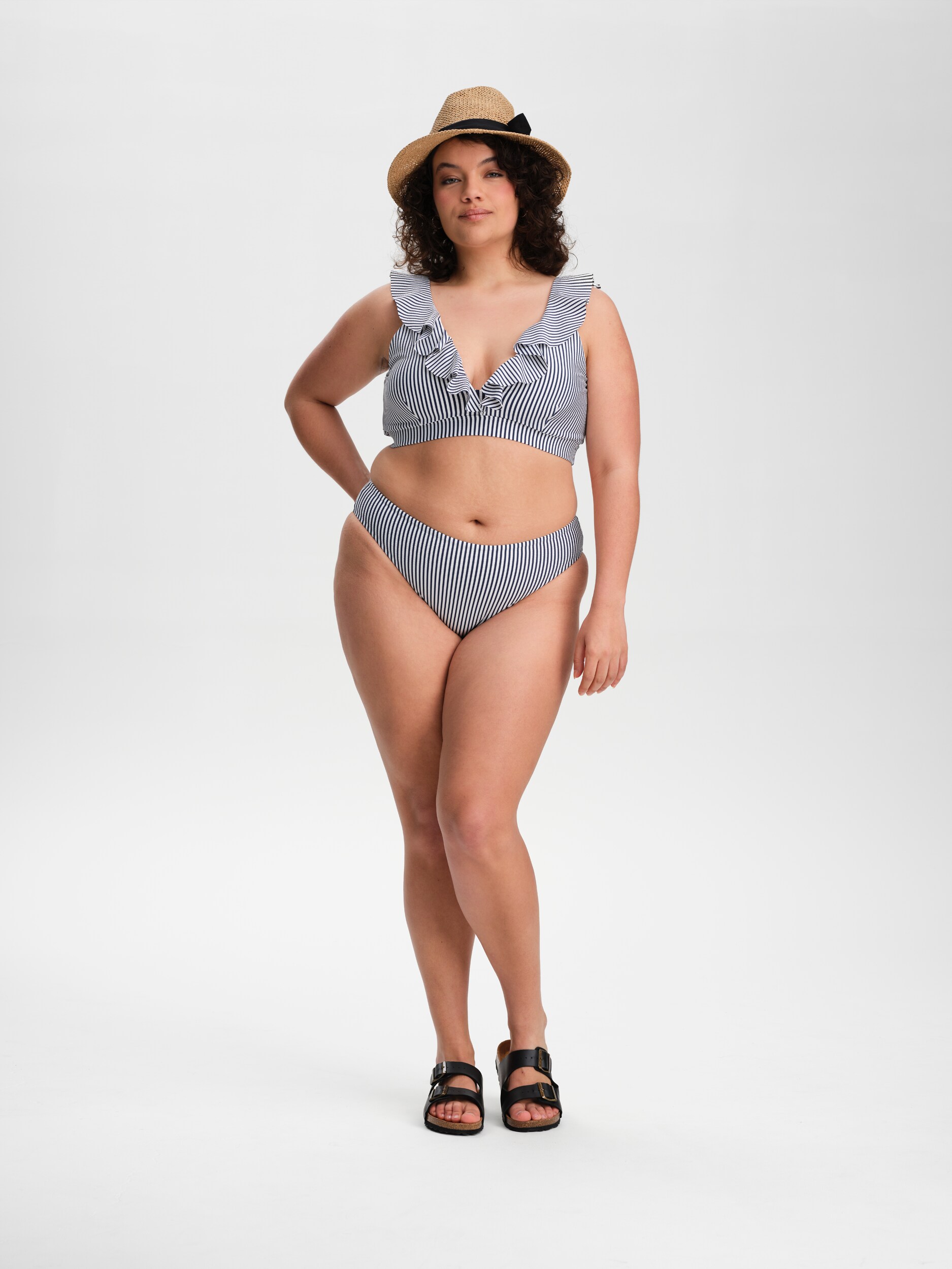 RACE MARINE, W Anthea Brief