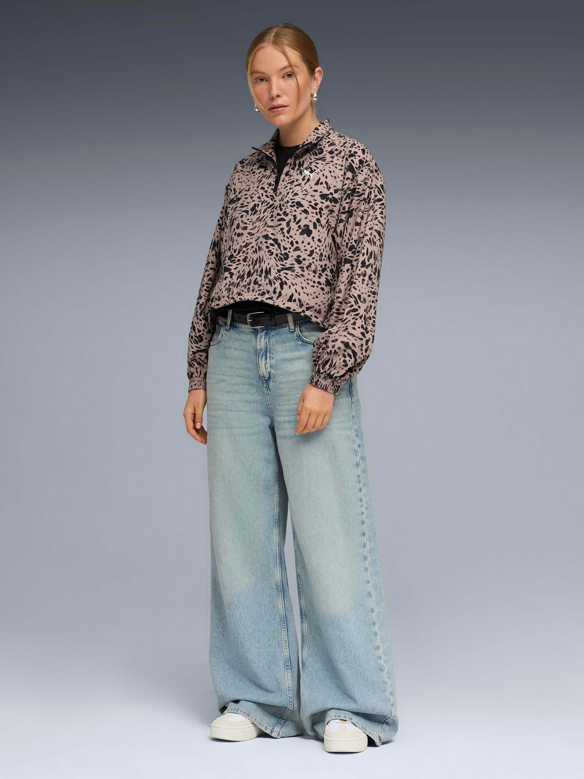 PUMA, ESS GRAPHIC HALF ZIP W