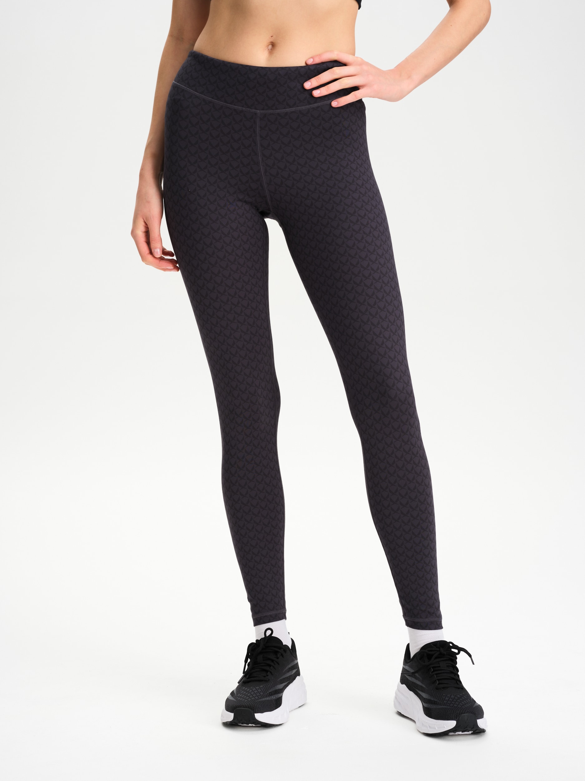 
SOC, 
W BASE TIGHTS, 
Detail 1
