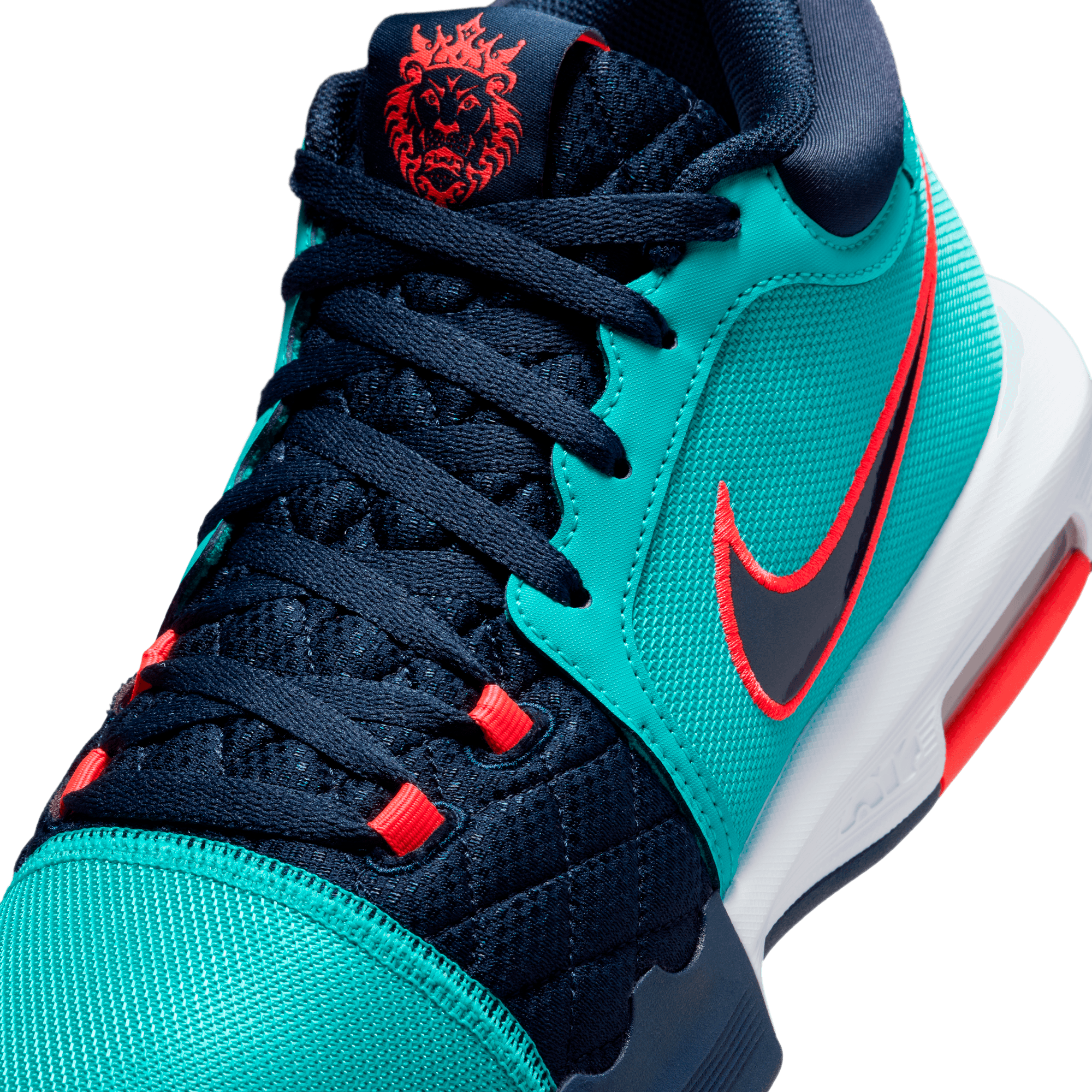 NIKE, LeBron Witness VIII