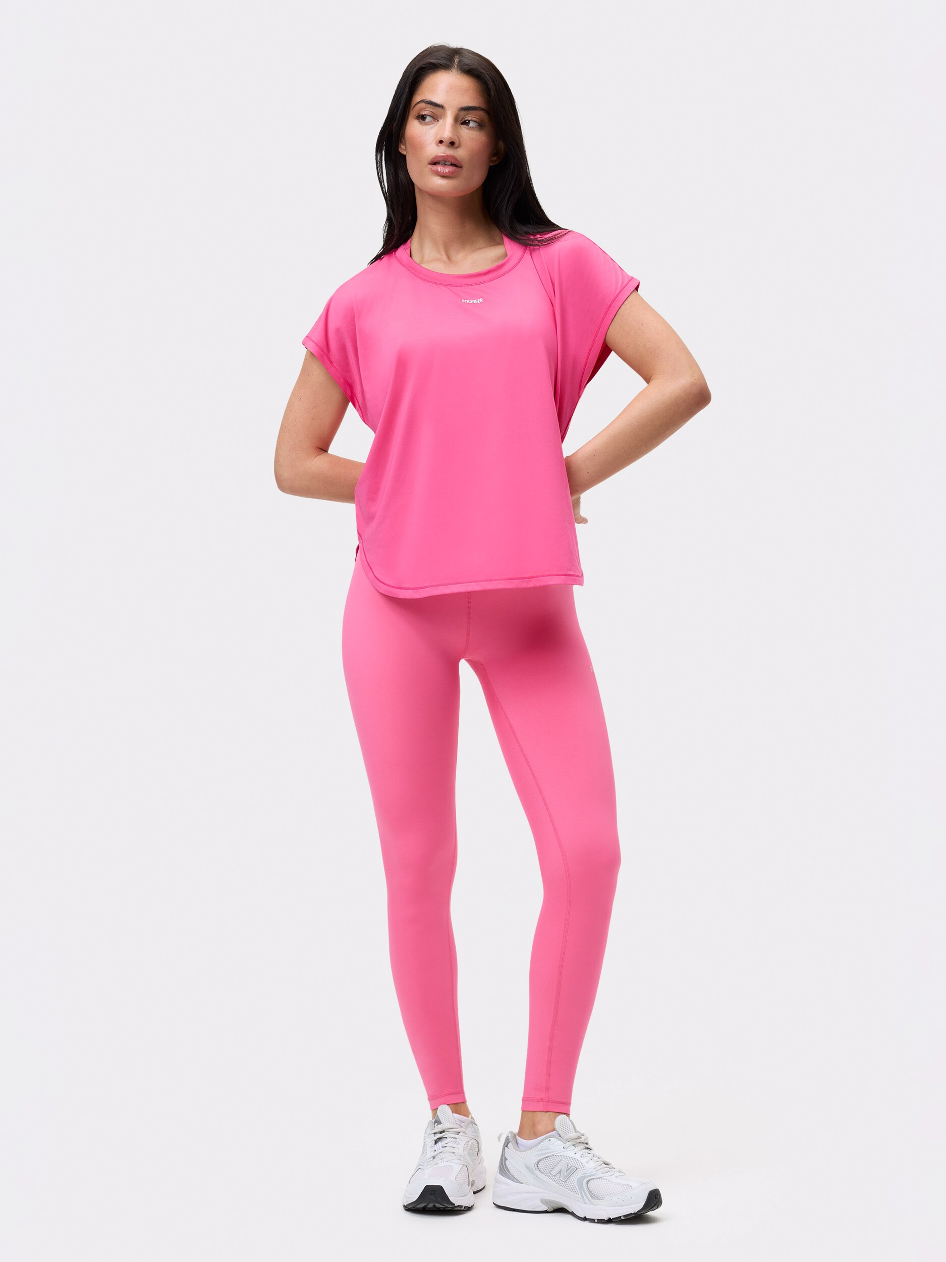 STRONGER, Drop T-shirt