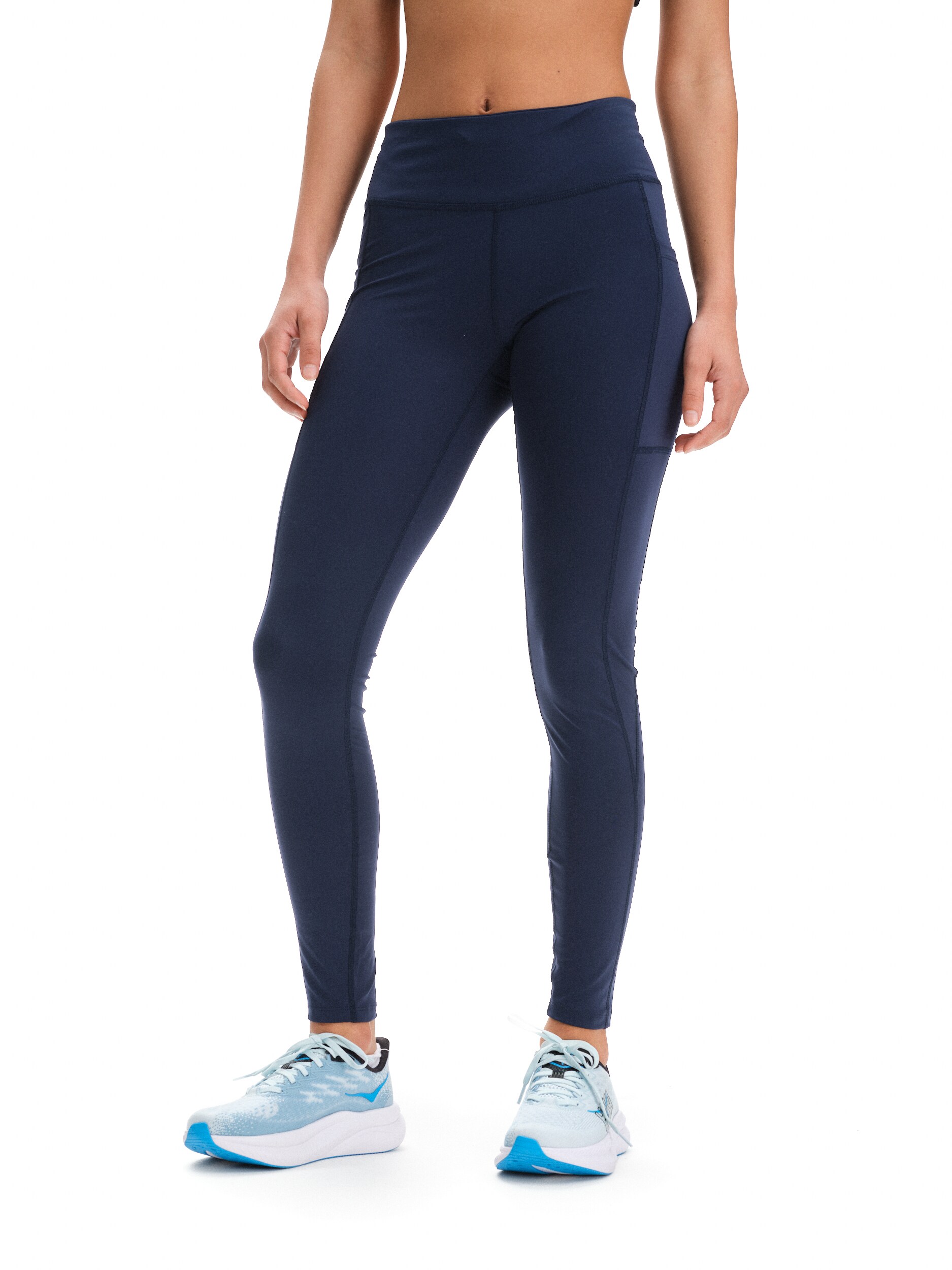
RONHILL, 
Run Tights W, 
Detail 1

