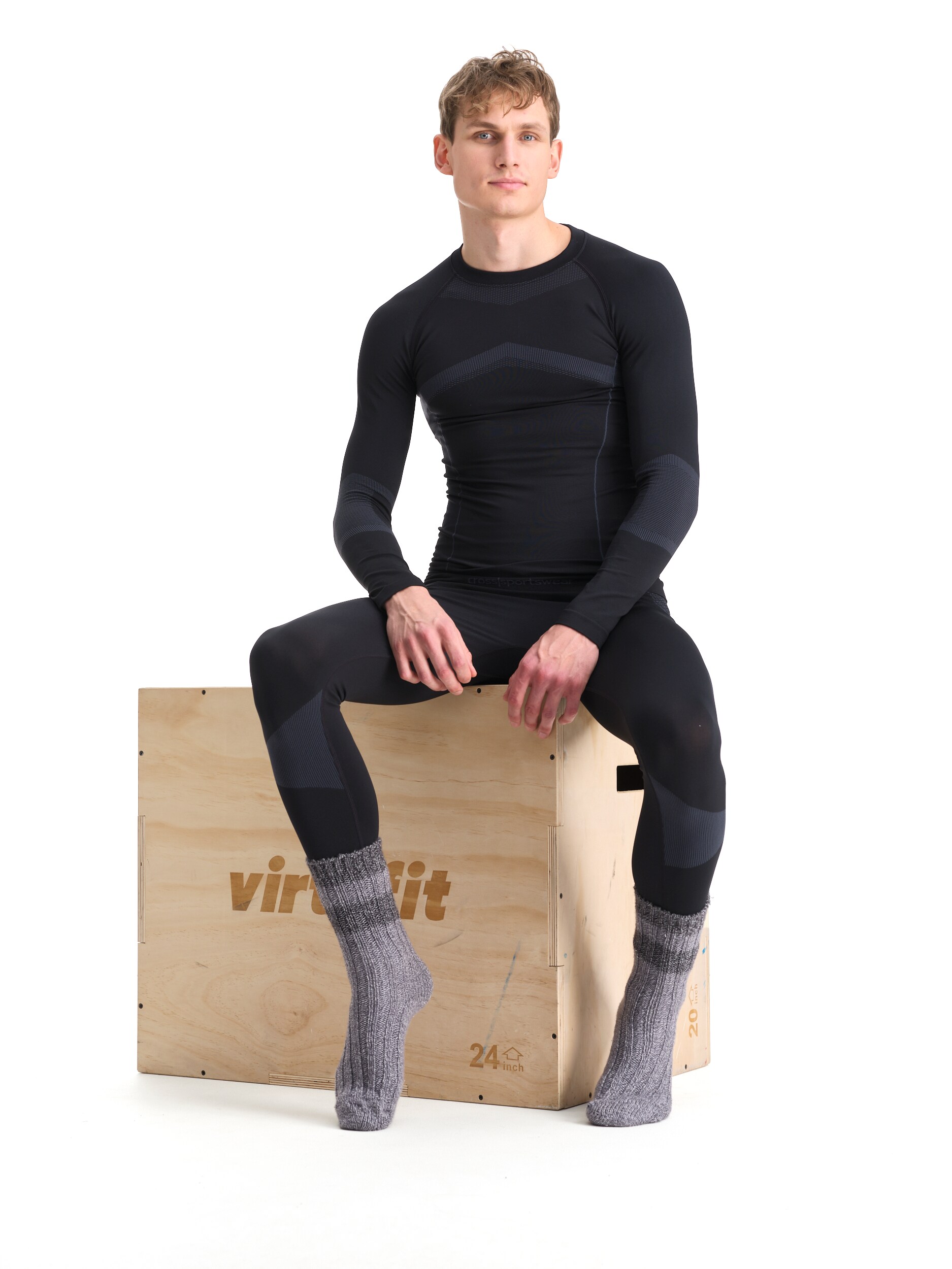 
CROSS SPORTSWEAR, 
Seamless Set, Kerrasto, Miesten, 
Detail 1
